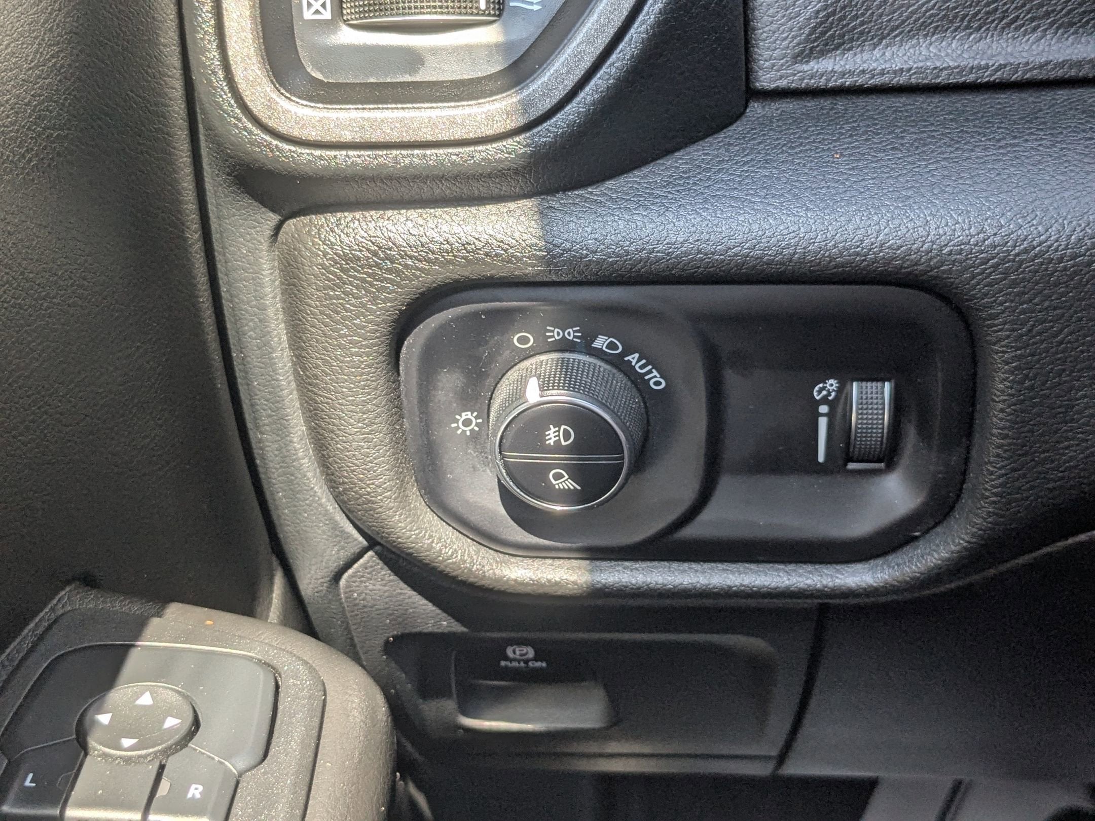 2025 RAM 1500 Warlock