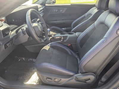 2025 Ford Mustang Dark Horse