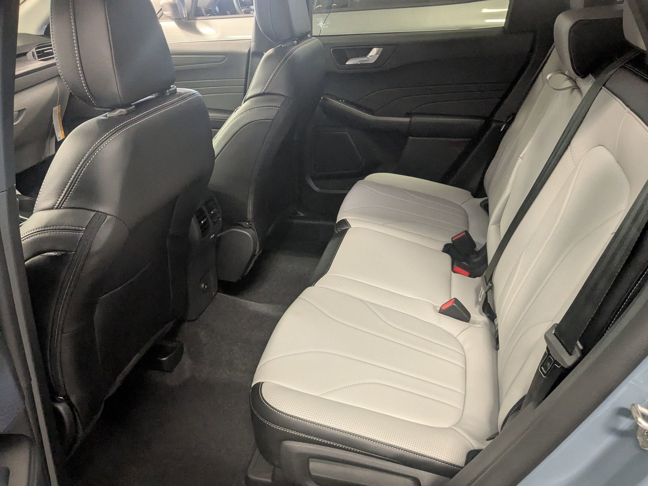 2026 Ford Escape Platinum