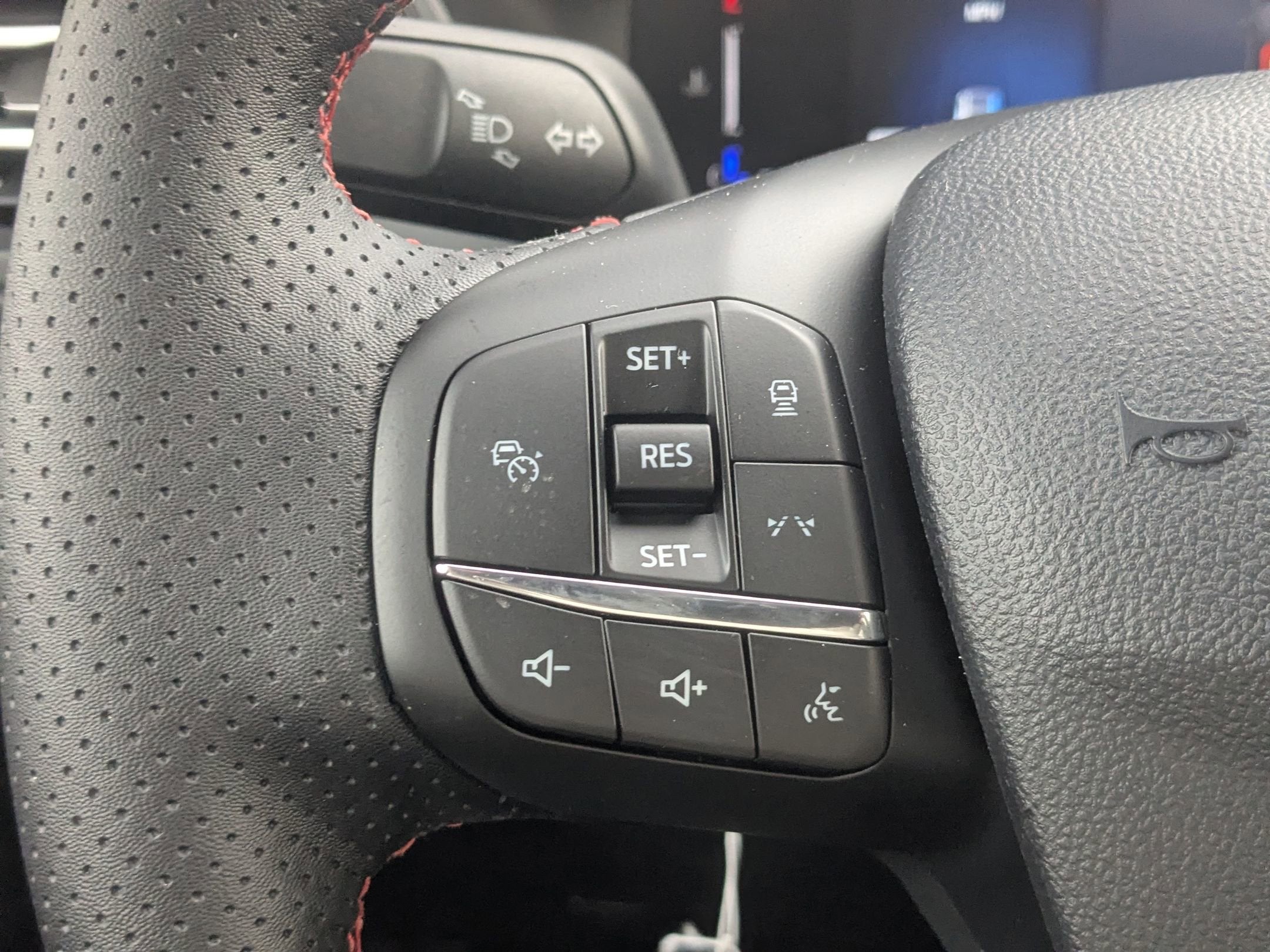 2026 Ford Escape ST-Line Select