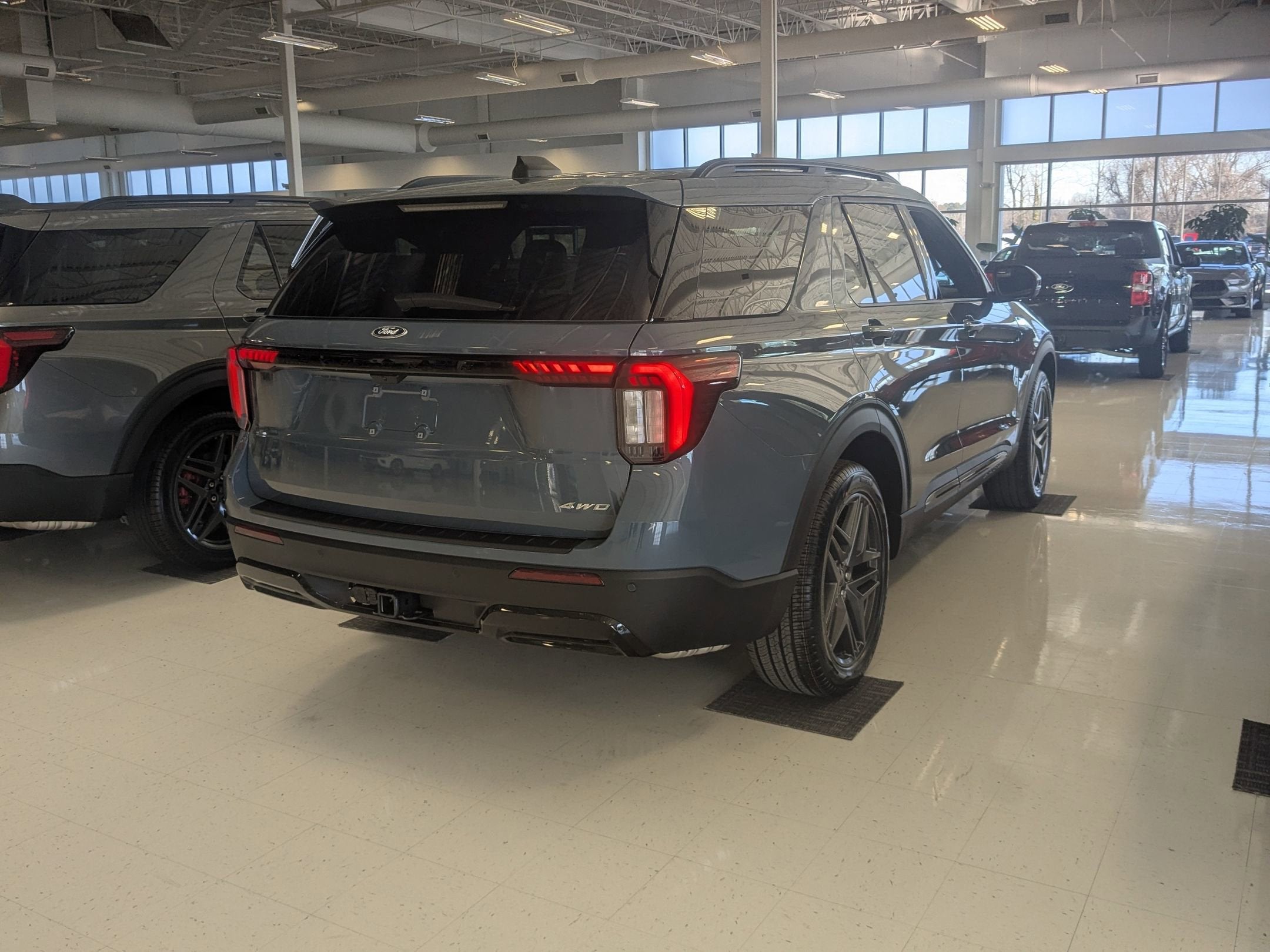 2026 Ford Explorer ST-Line