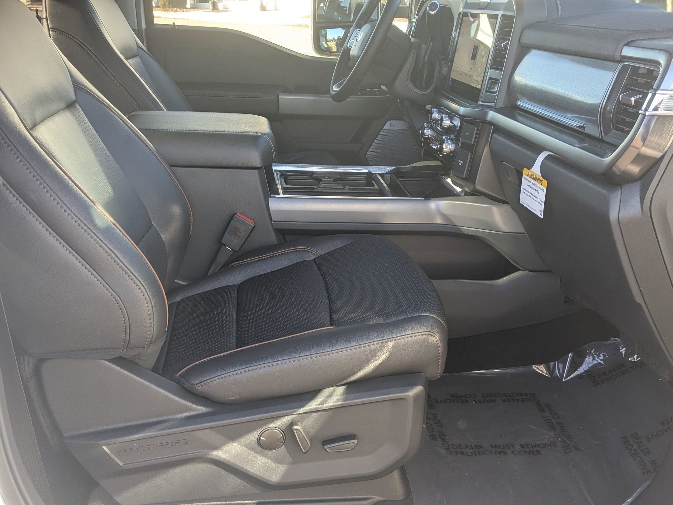 2025 Ford Super Duty F-350 SRW LARIAT