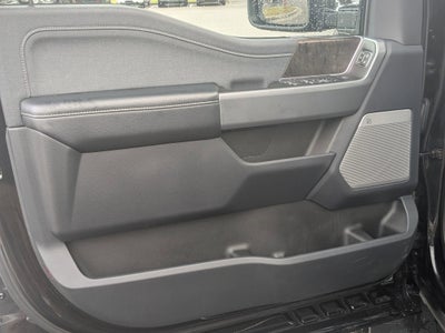 2024 Ford Super Duty F-350 DRW LARIAT