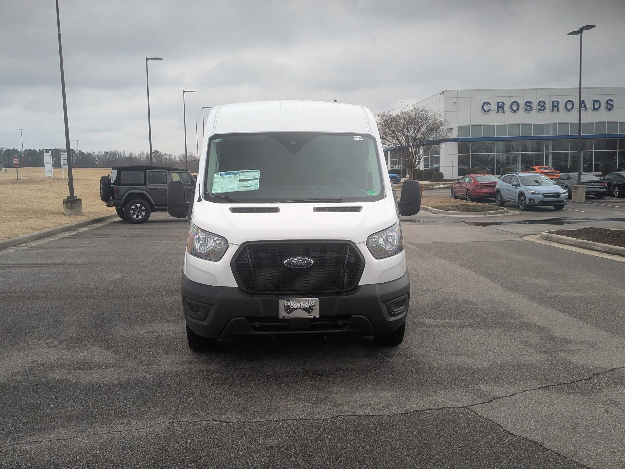 2025 Ford Transit Cargo Van Base