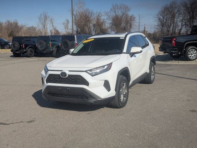 2022 Toyota RAV4 XLE