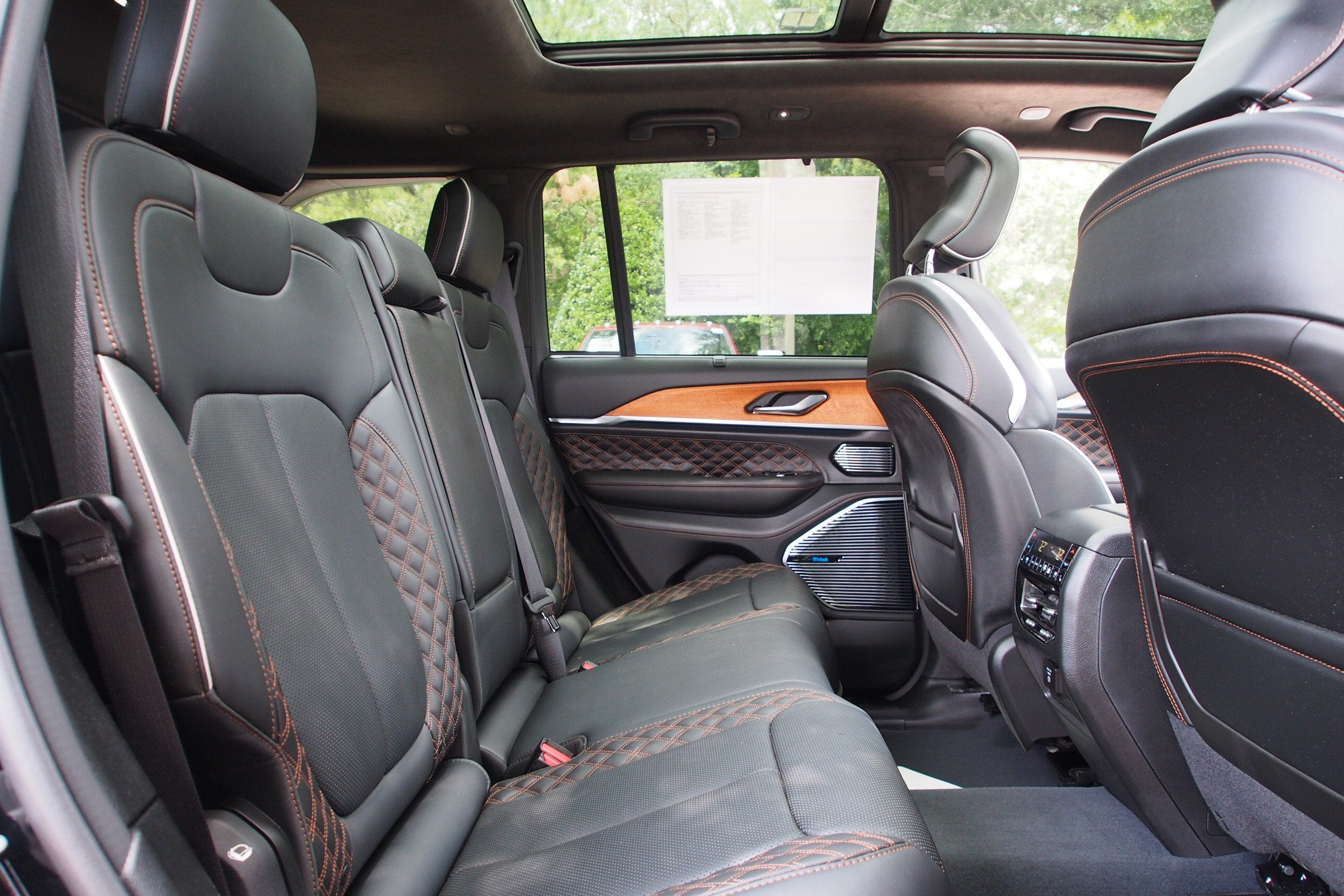 2023 Jeep Grand Cherokee Summit Reserve