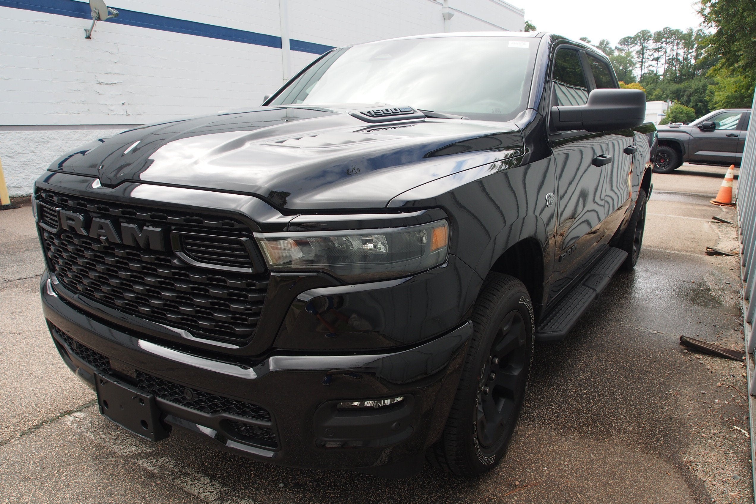 2026 RAM 1500 Express