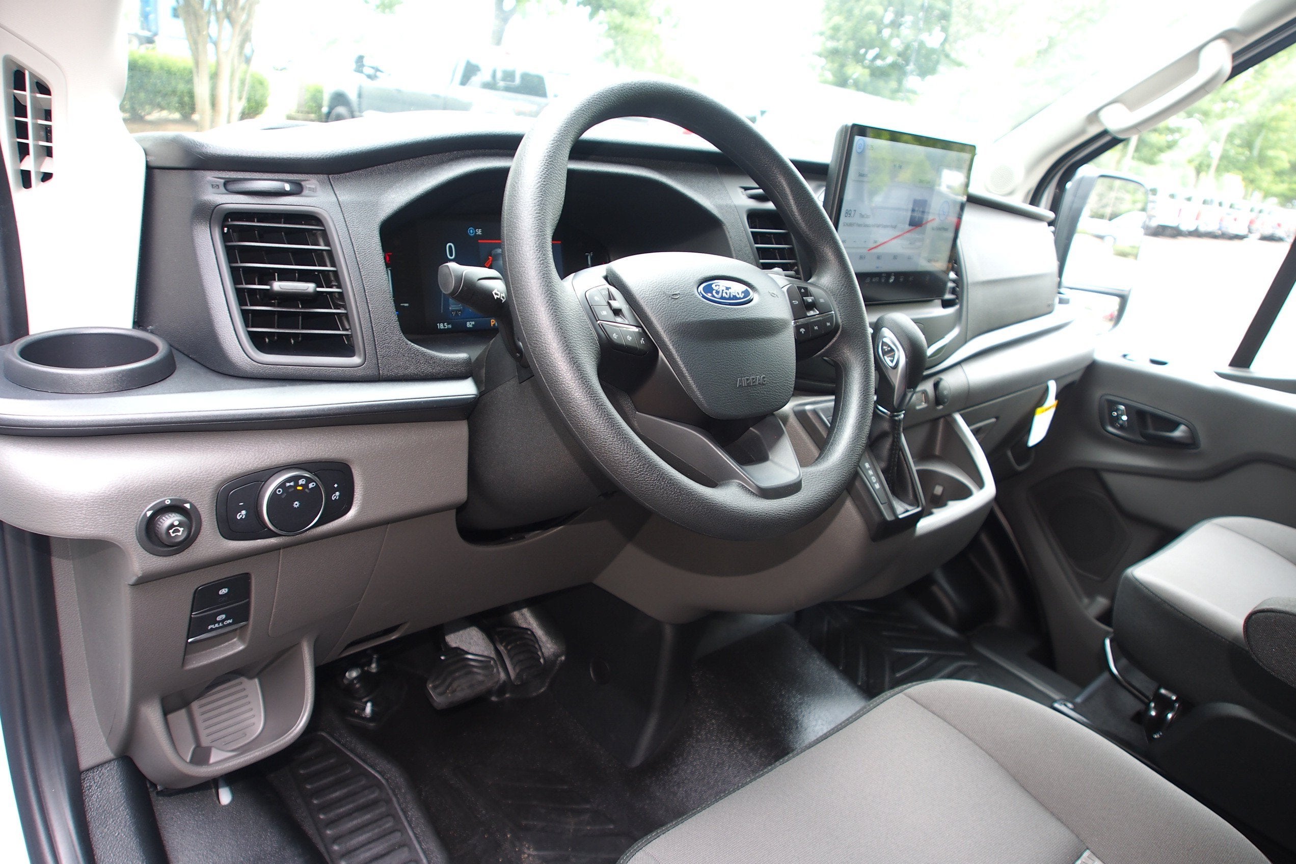 2026 Ford Transit Passenger Wagon XL