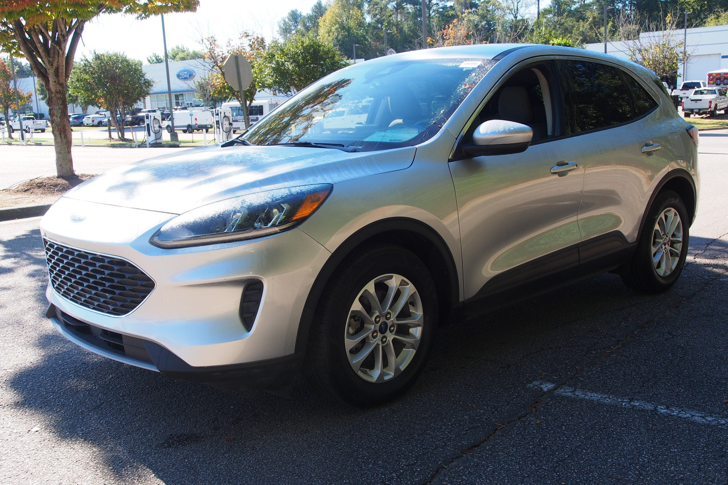 2020 Ford Escape SE