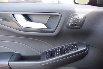 2023 Ford Escape ST-Line Elite