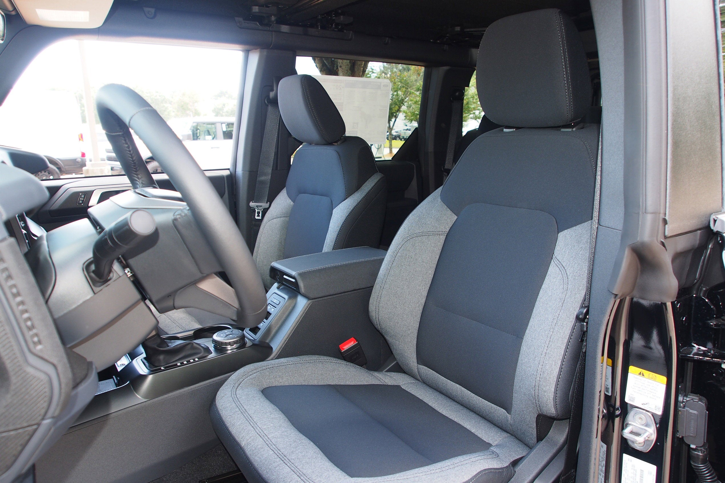 2025 Ford Bronco Big Bend - Crossroads Courtesy Demo