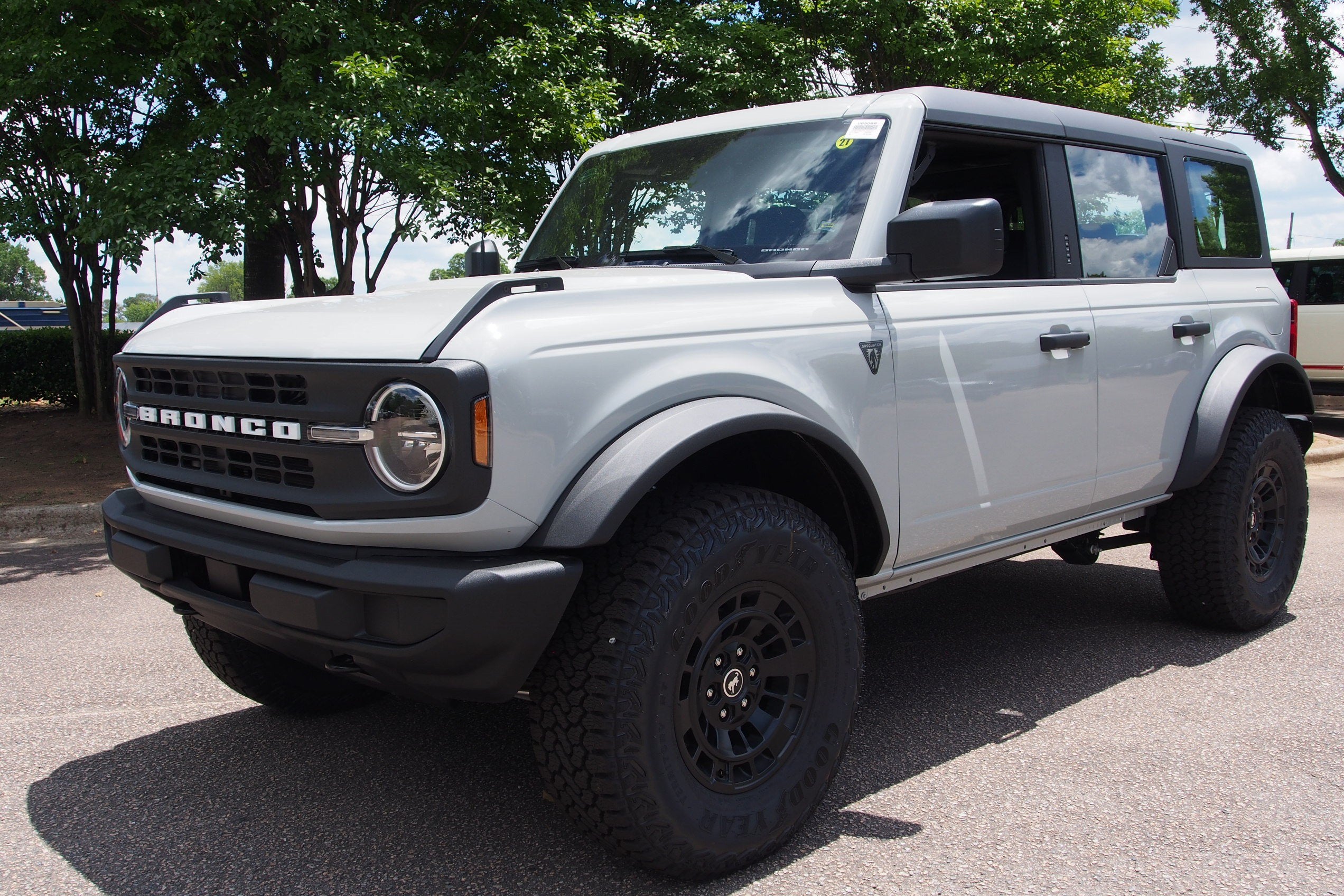 2026 Ford Bronco Base