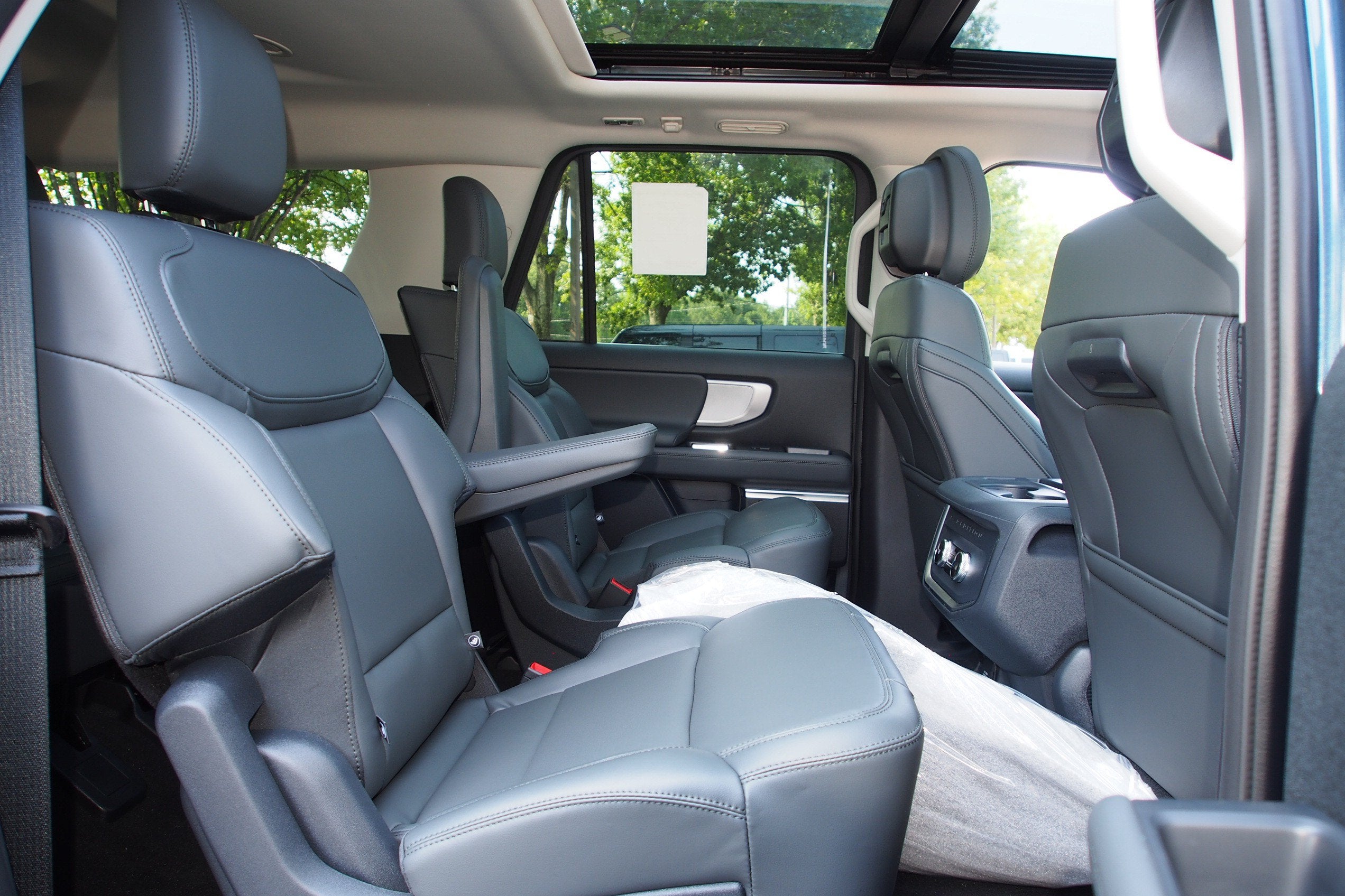 2027 Ford Expedition Max Active