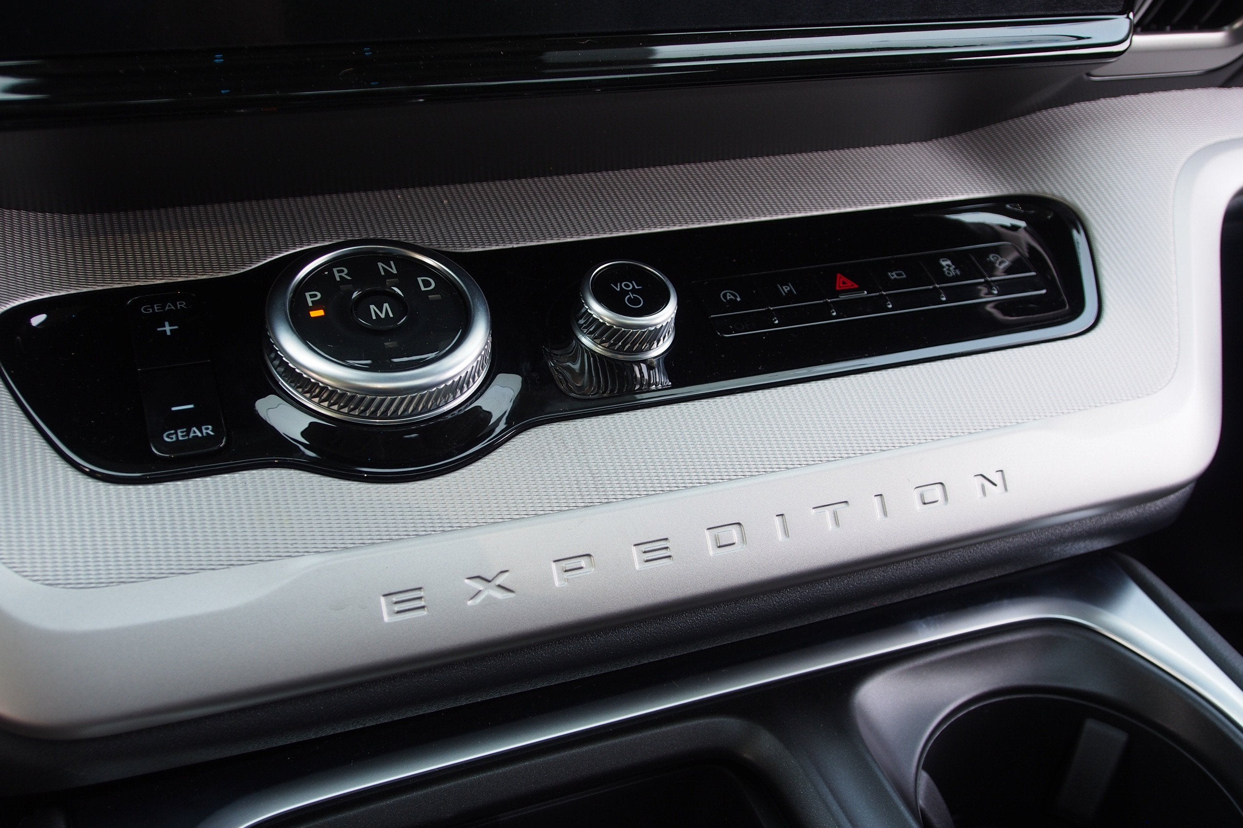 2027 Ford Expedition Max Active
