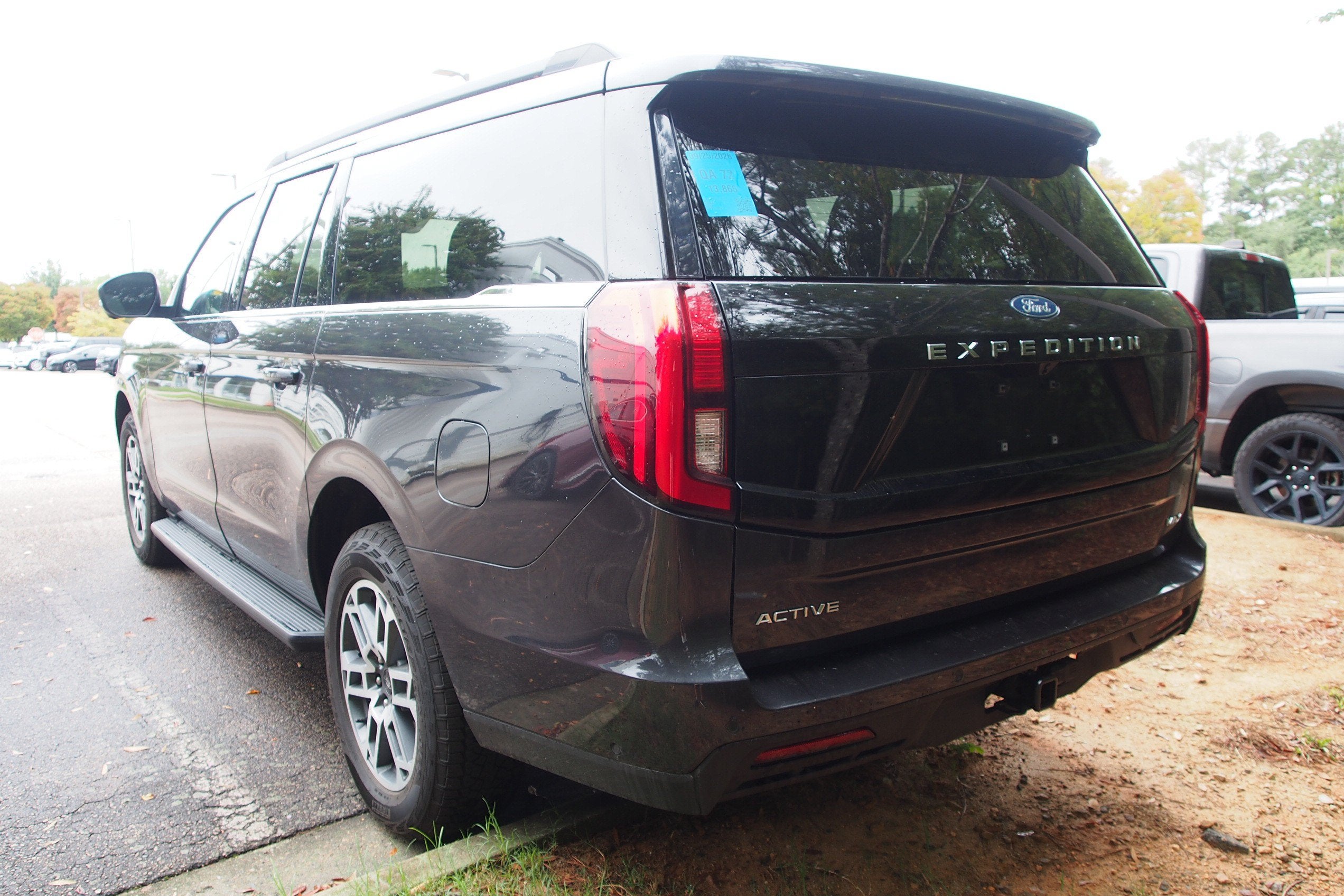 2025 Ford Expedition Max Active