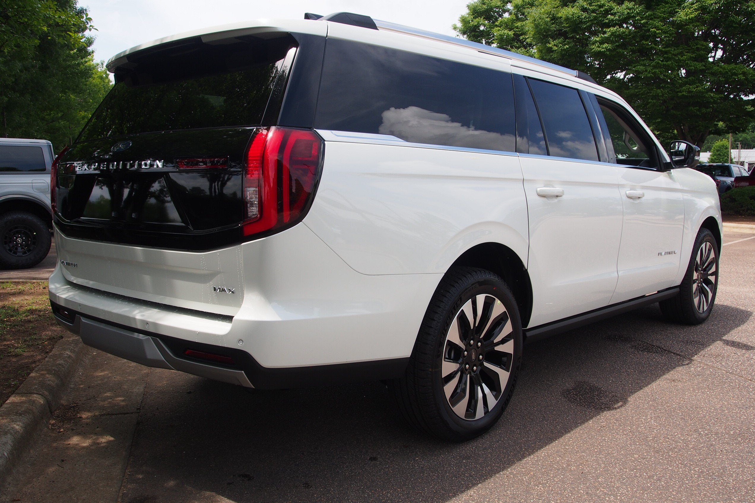 2026 Ford Expedition Max Platinum