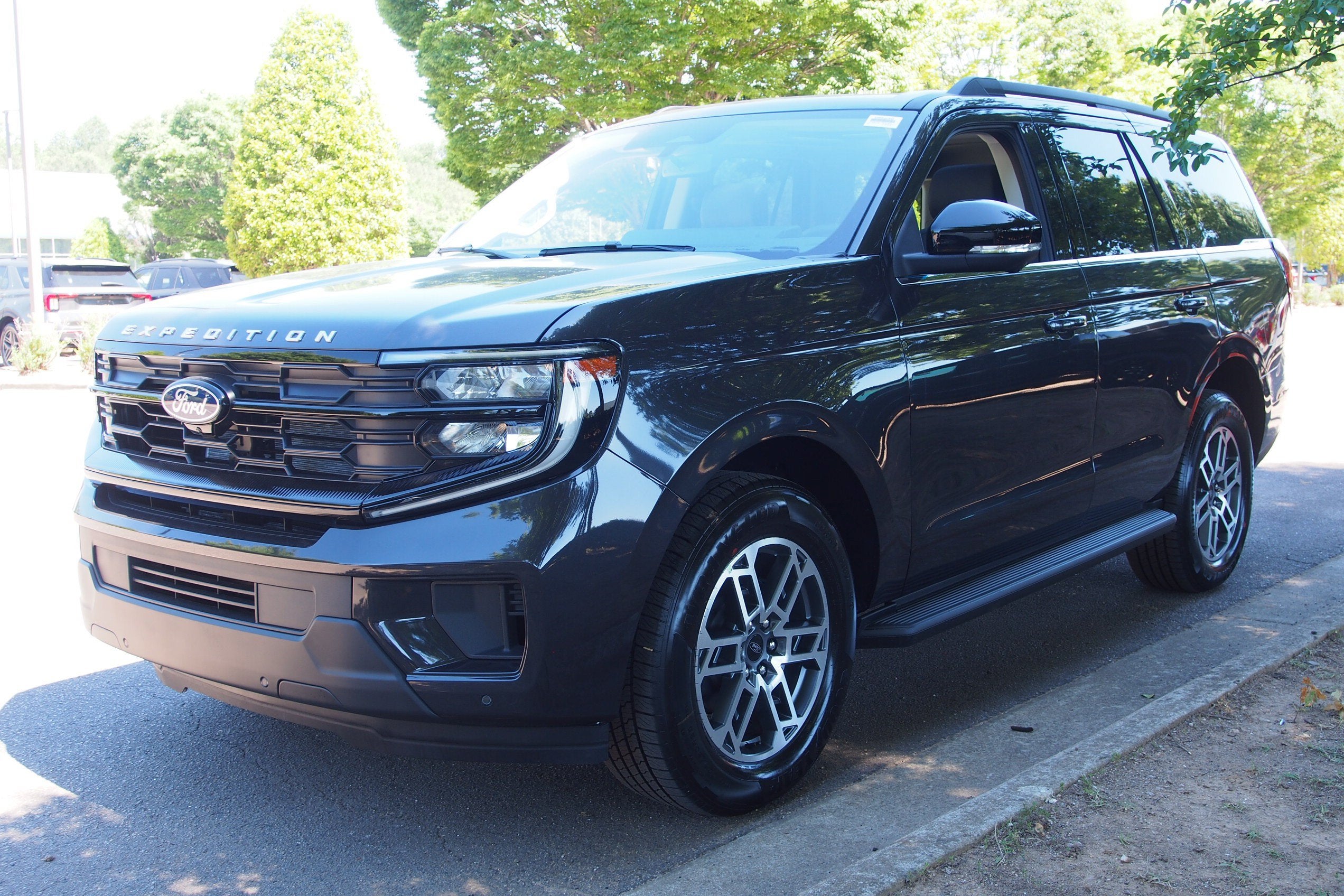 2026 Ford Expedition Active