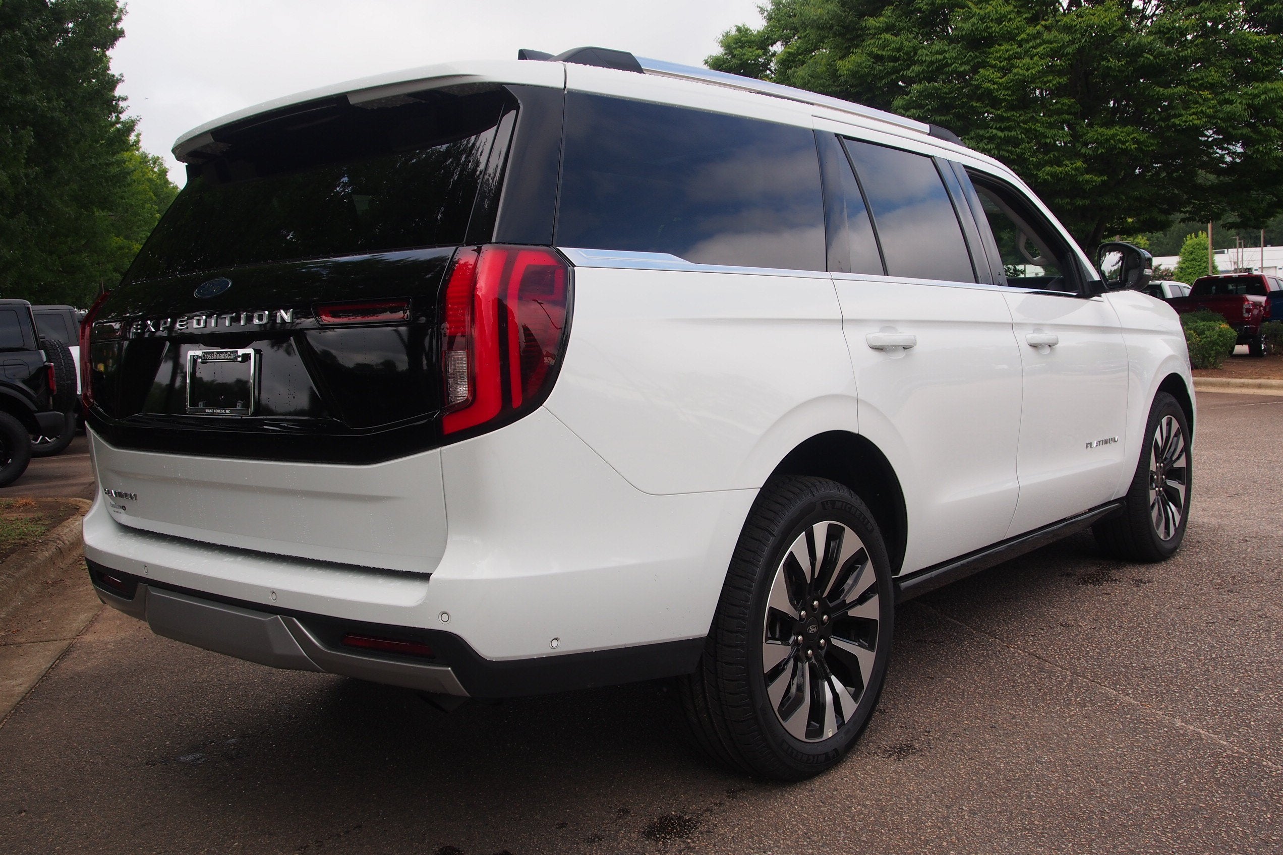 2025 Ford Expedition Platinum