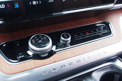 2027 Ford Expedition King Ranch