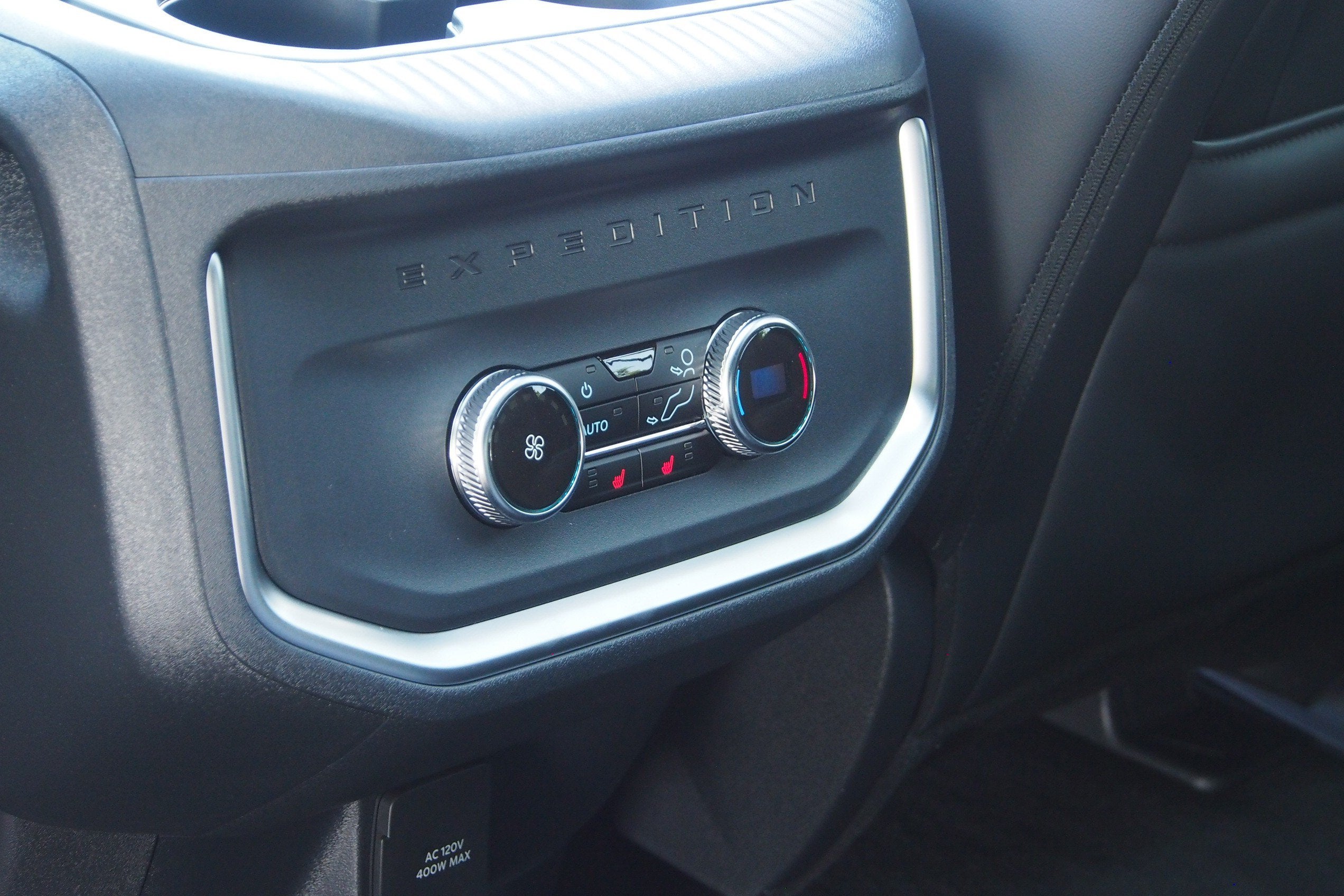 2027 Ford Expedition Tremor