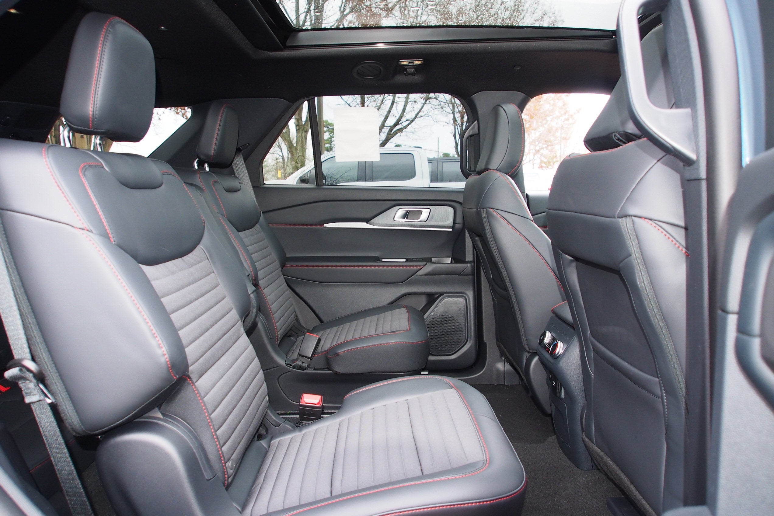 2026 Ford Explorer ST-Line - Crossroads Courtesy Demo