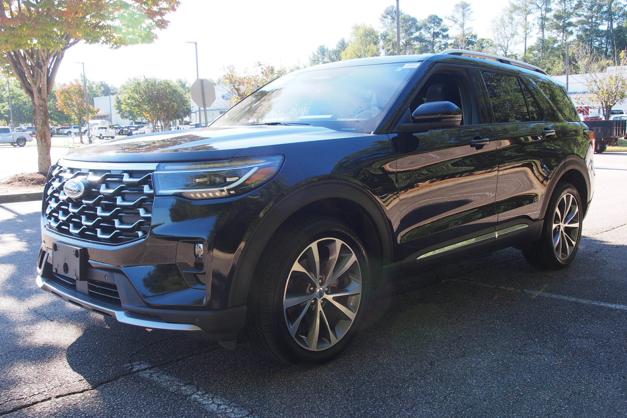 2025 Ford Explorer Platinum