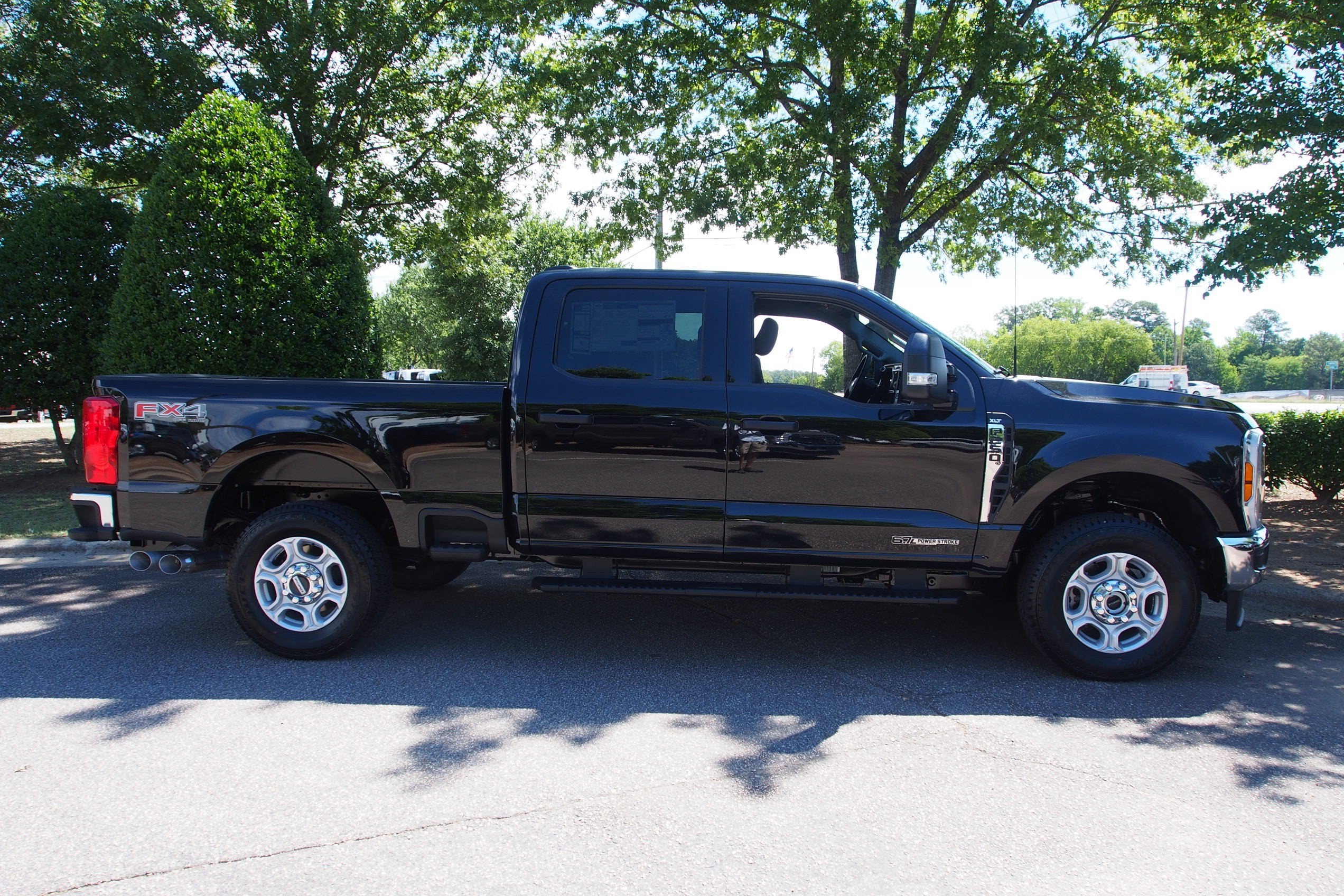 2026 Ford Super Duty F-250 SRW XLT