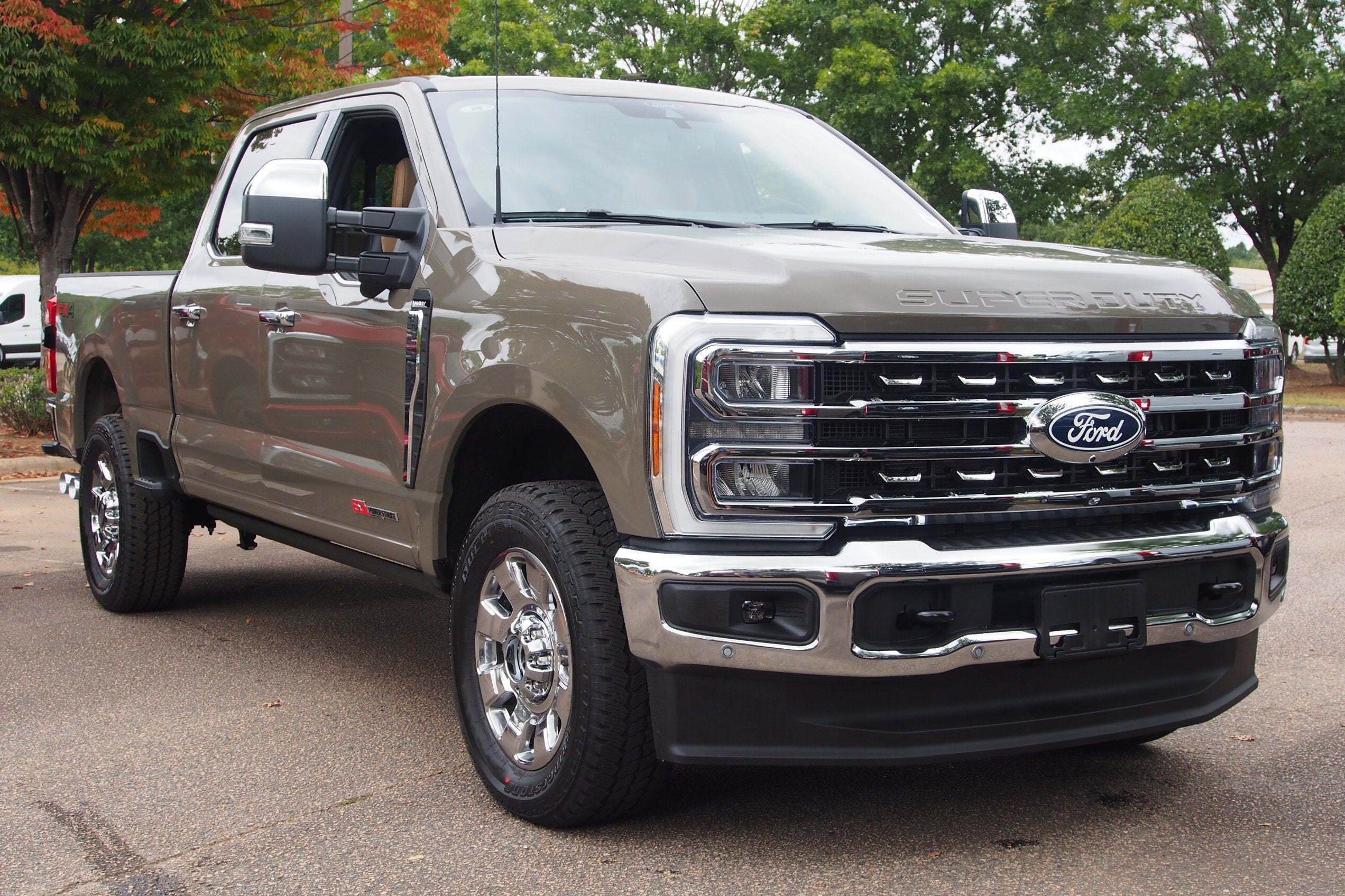 2027 Ford Super Duty F-250 SRW LARIAT
