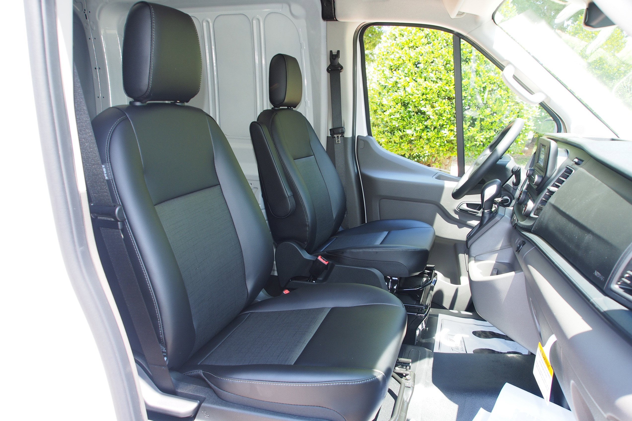 2025 Ford Transit Cargo Van Base