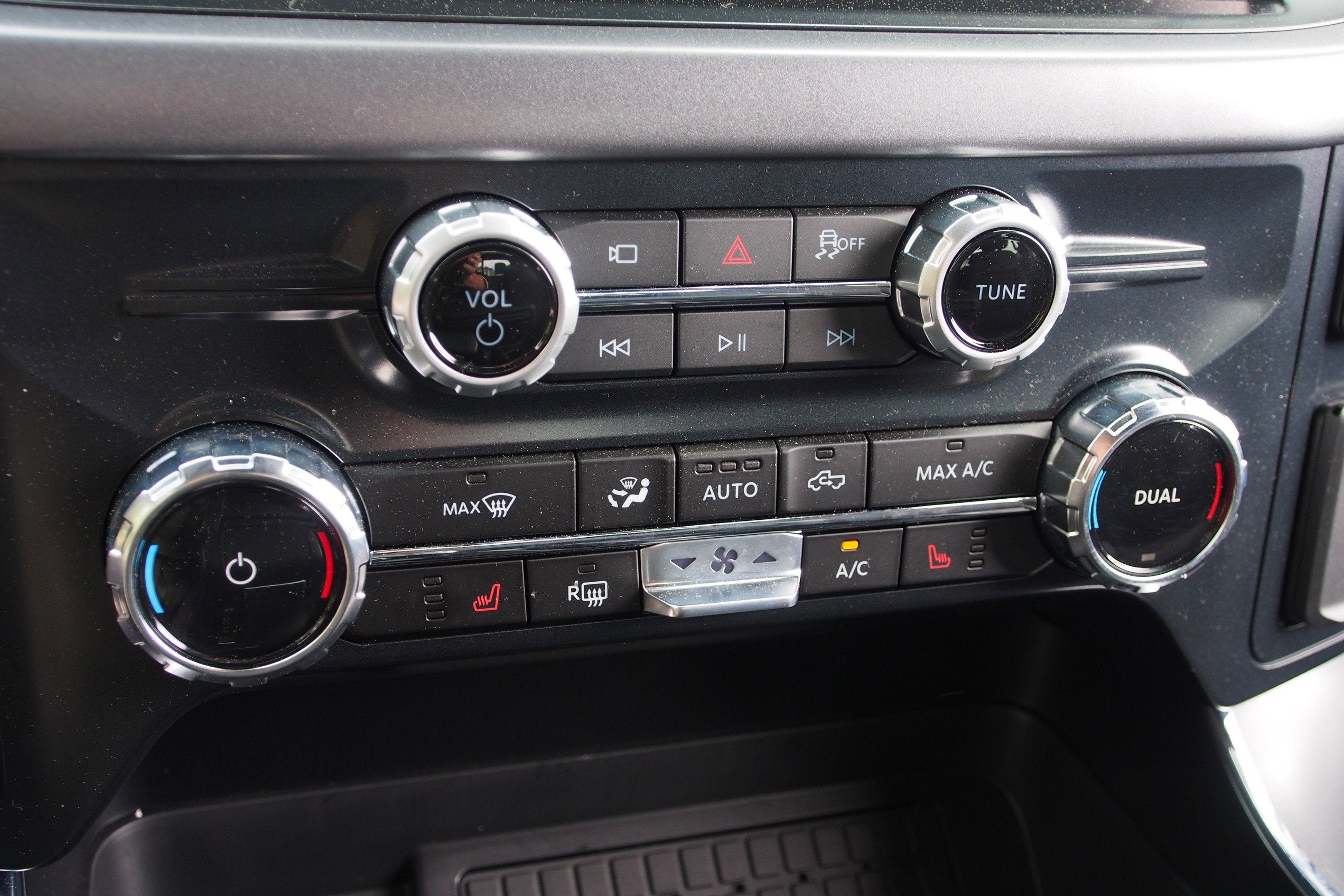 2026 Ford F-150 XLT - Crossroads Courtesy Demo