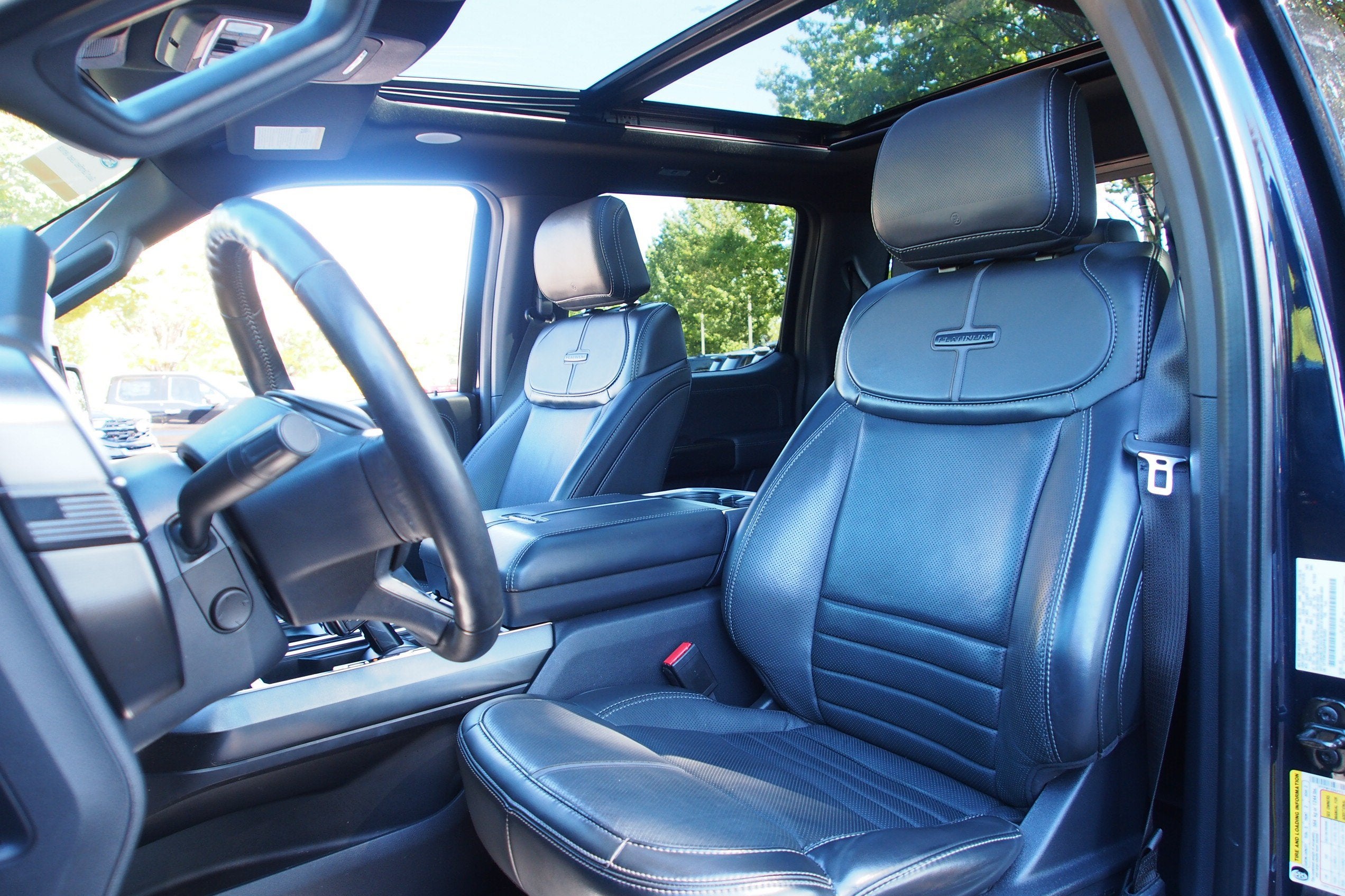 2023 Ford F-150 Platinum