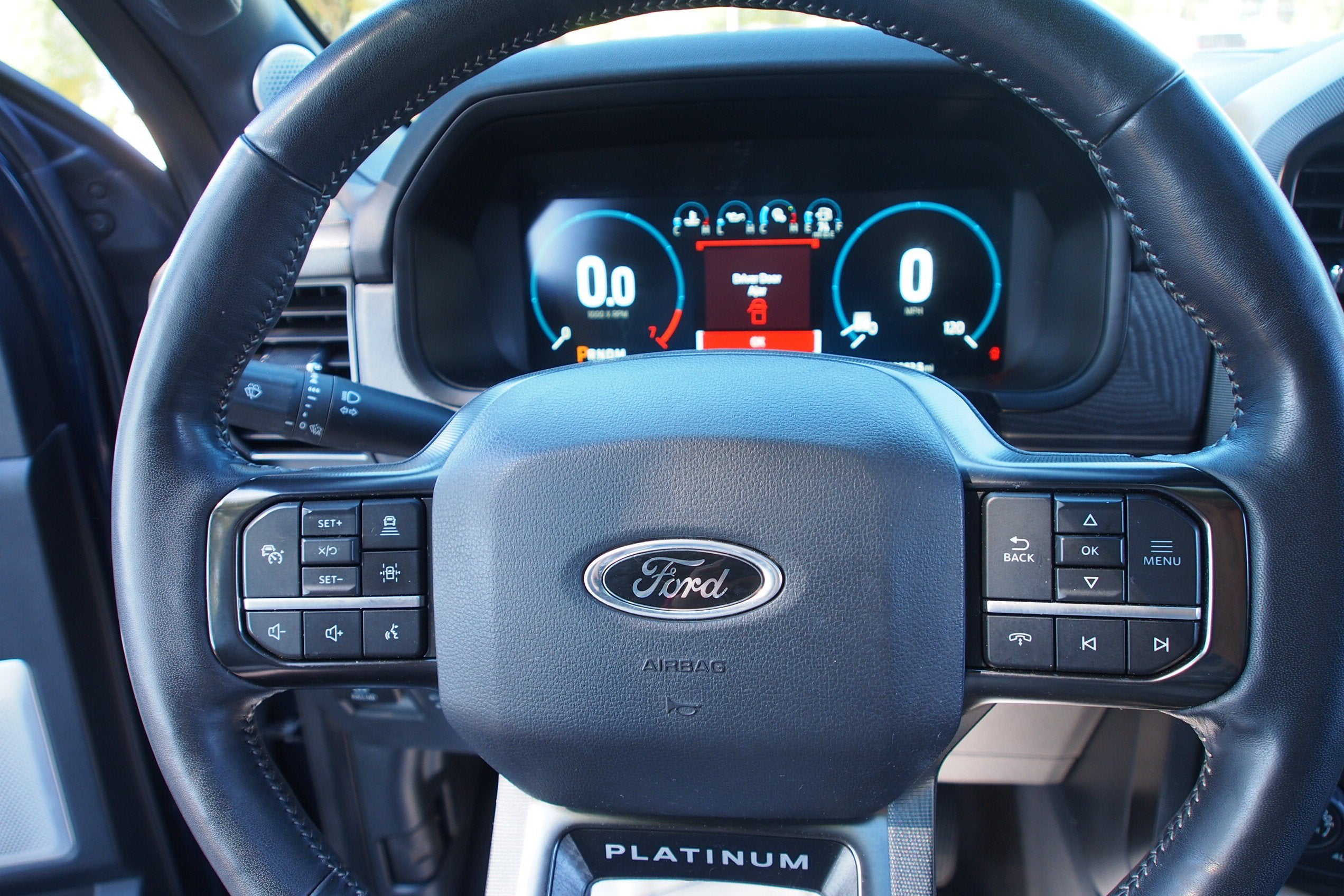 2023 Ford F-150 Platinum