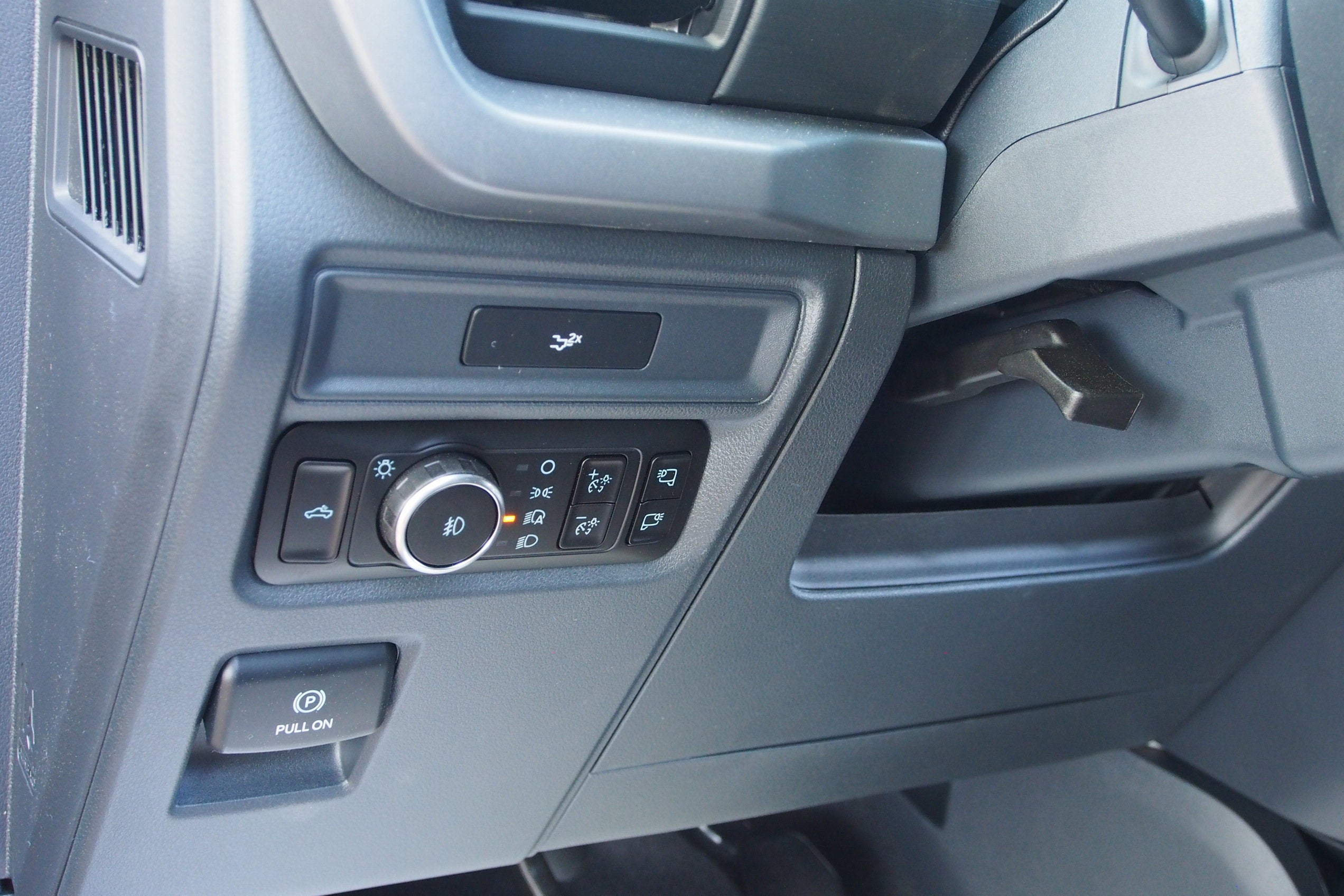 2026 Ford F-150 XLT - Crossroads Courtesy Demo