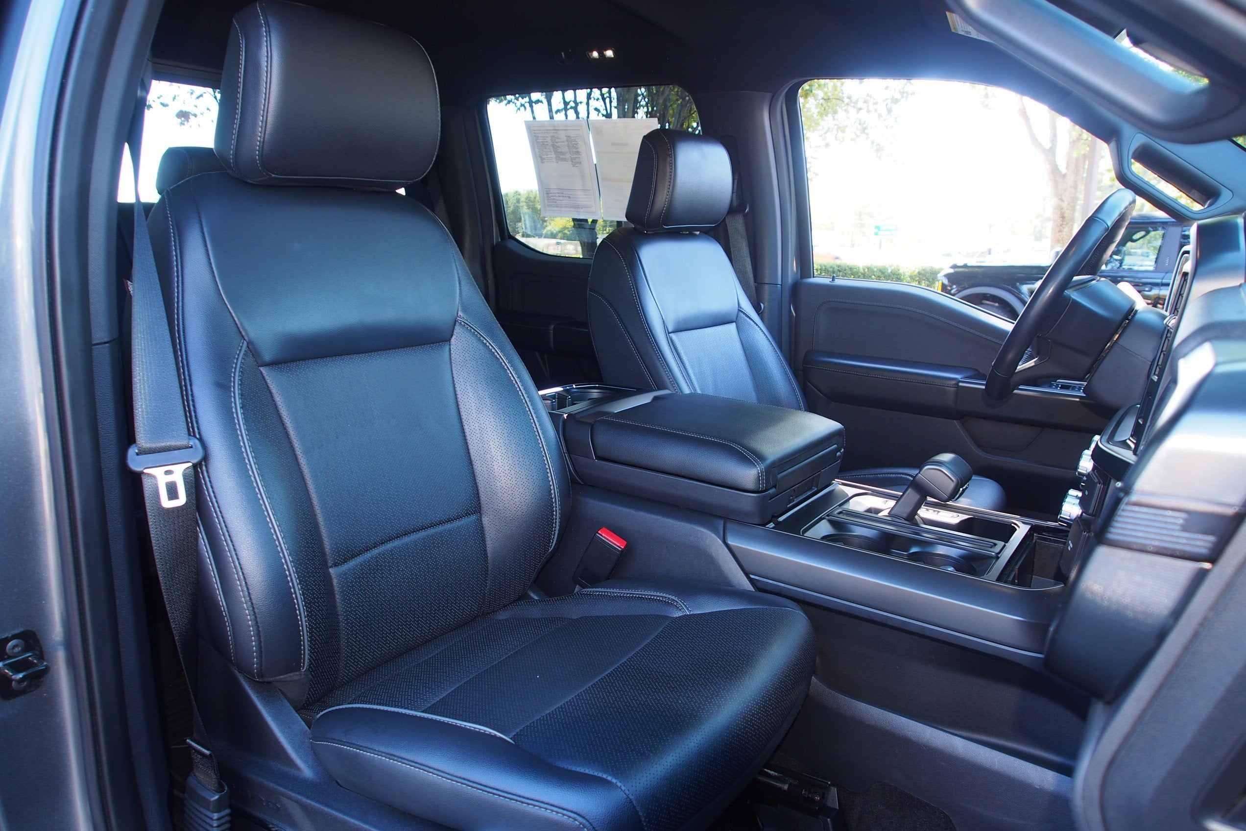 2024 Ford F-150 LARIAT