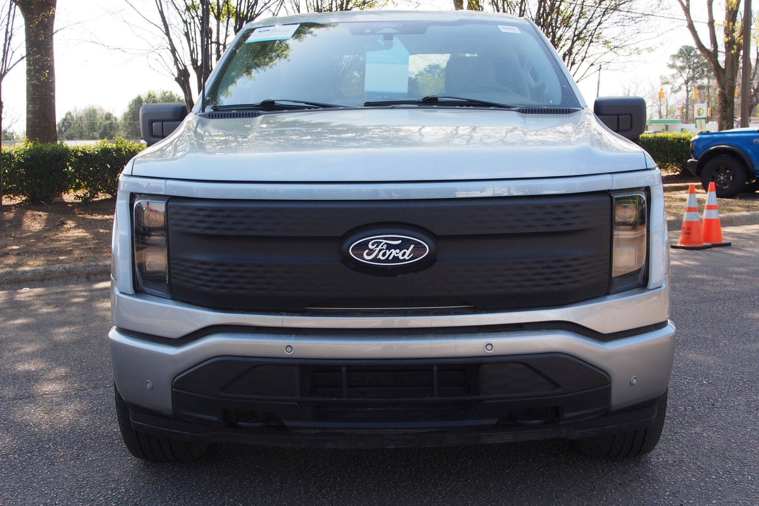 2025 Ford F-150 Lightning Flash