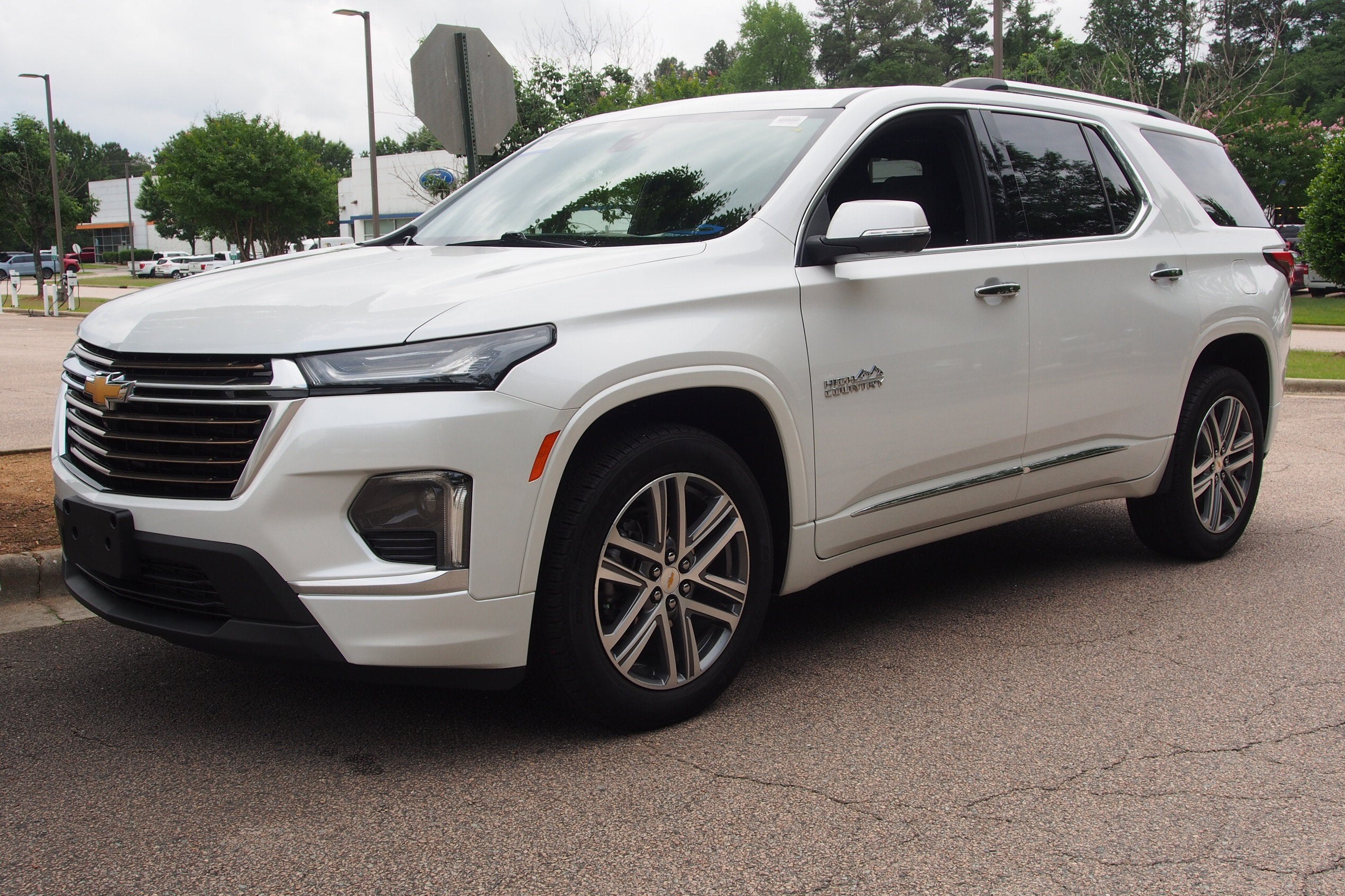 2023 Chevrolet Traverse High Country
