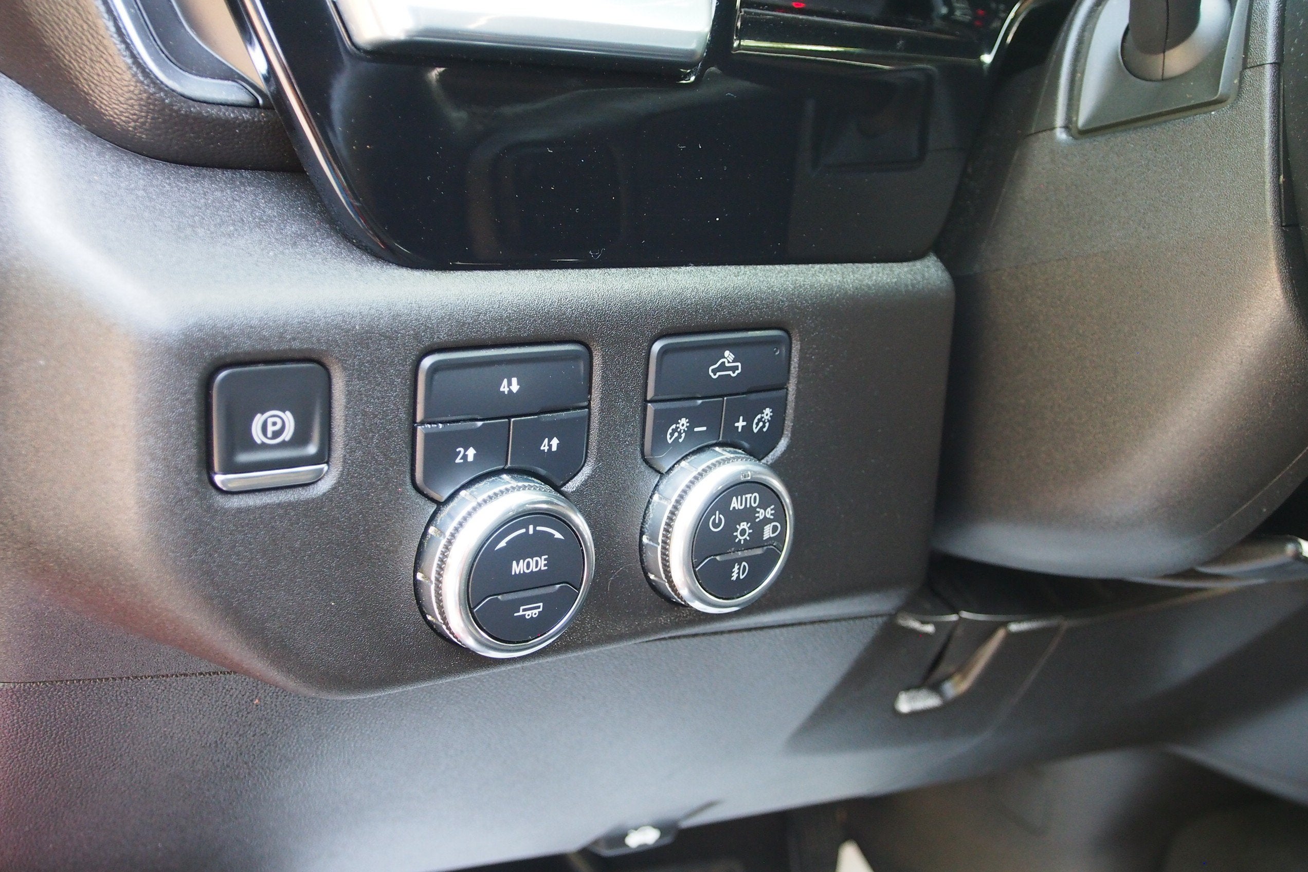 2025 GMC Sierra 2500HD SLE