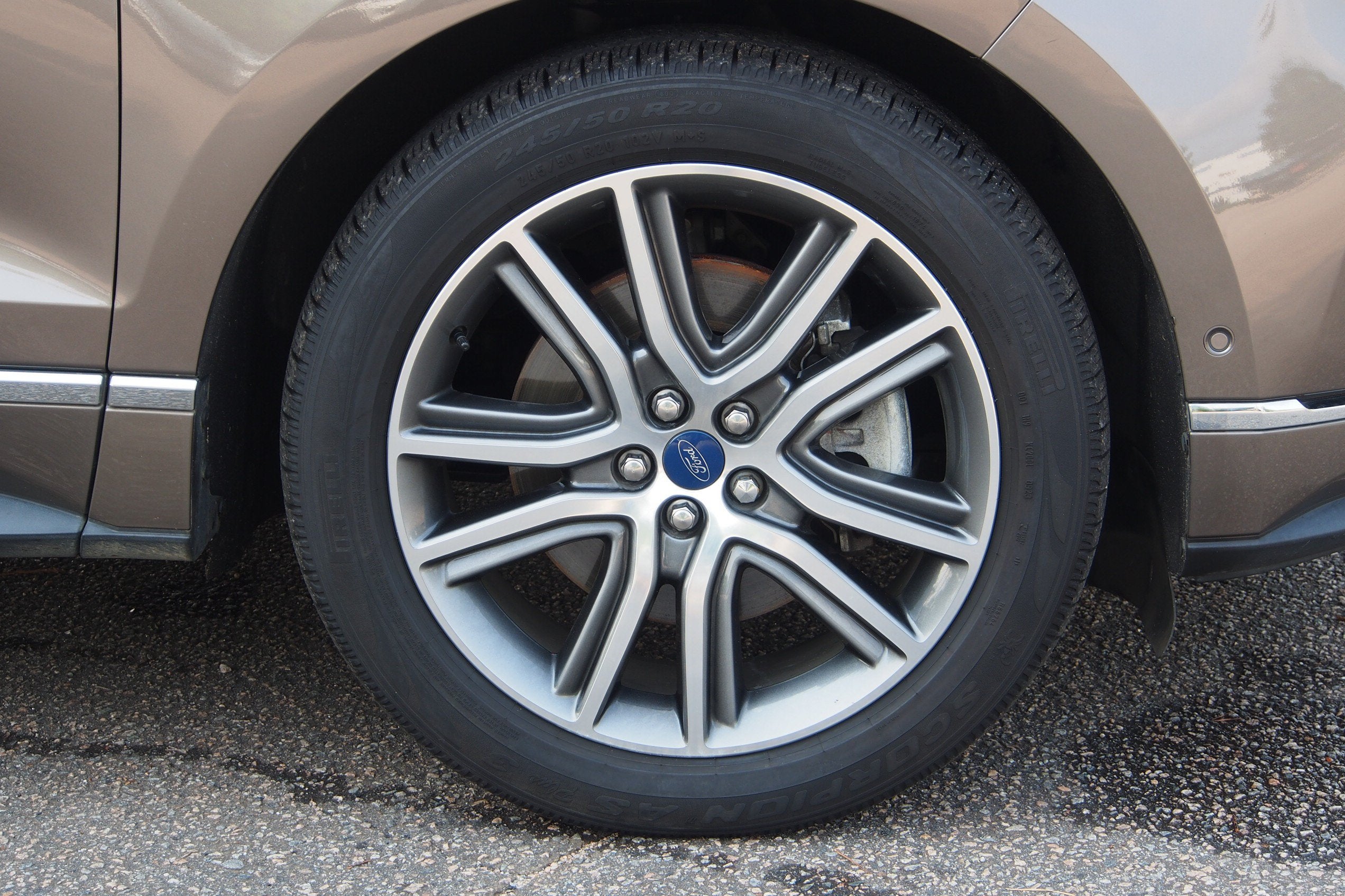 2019 Ford Edge Titanium