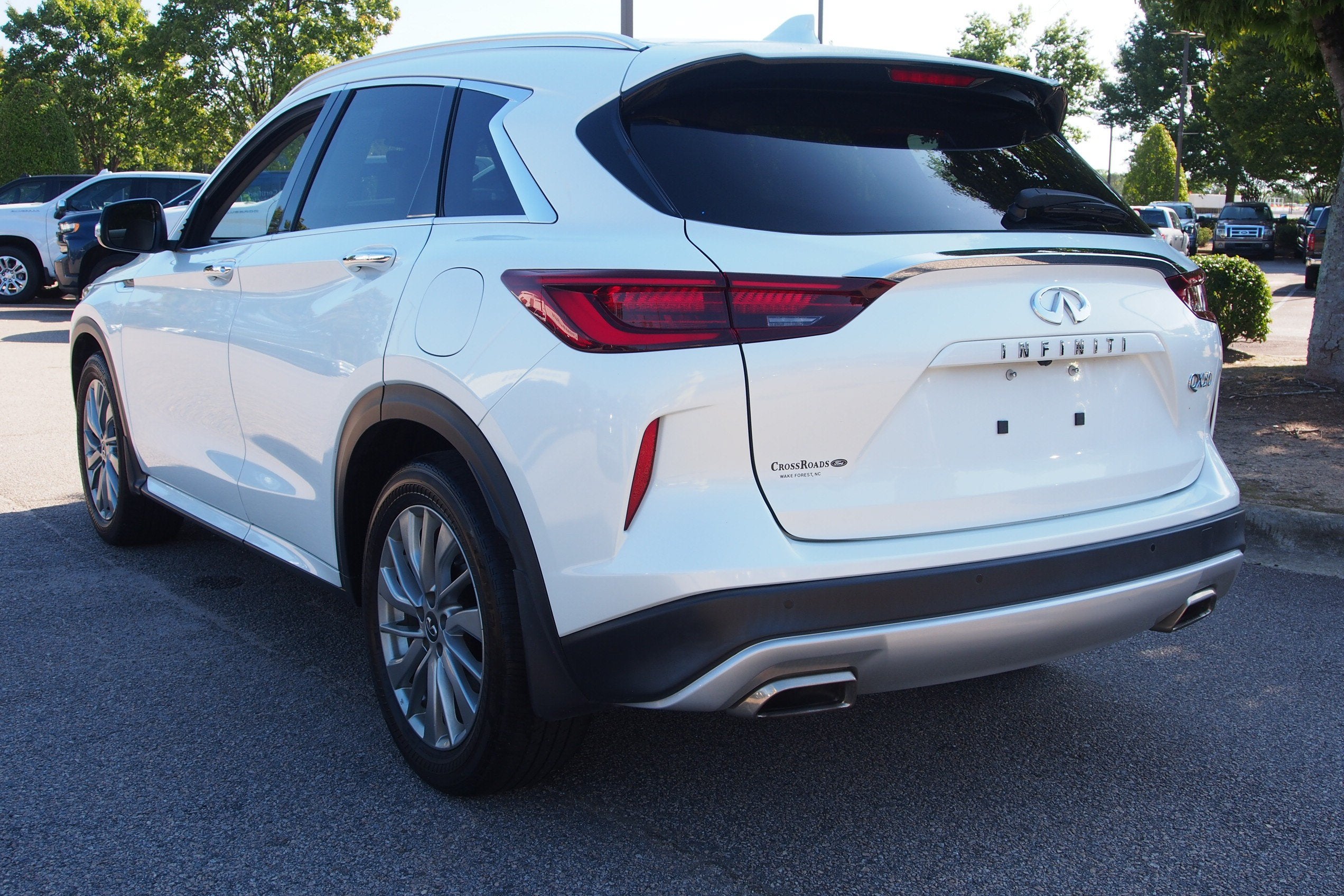 2023 INFINITI QX50 LUXE