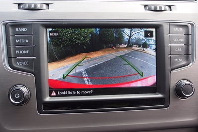 2017 Volkswagen Golf SE