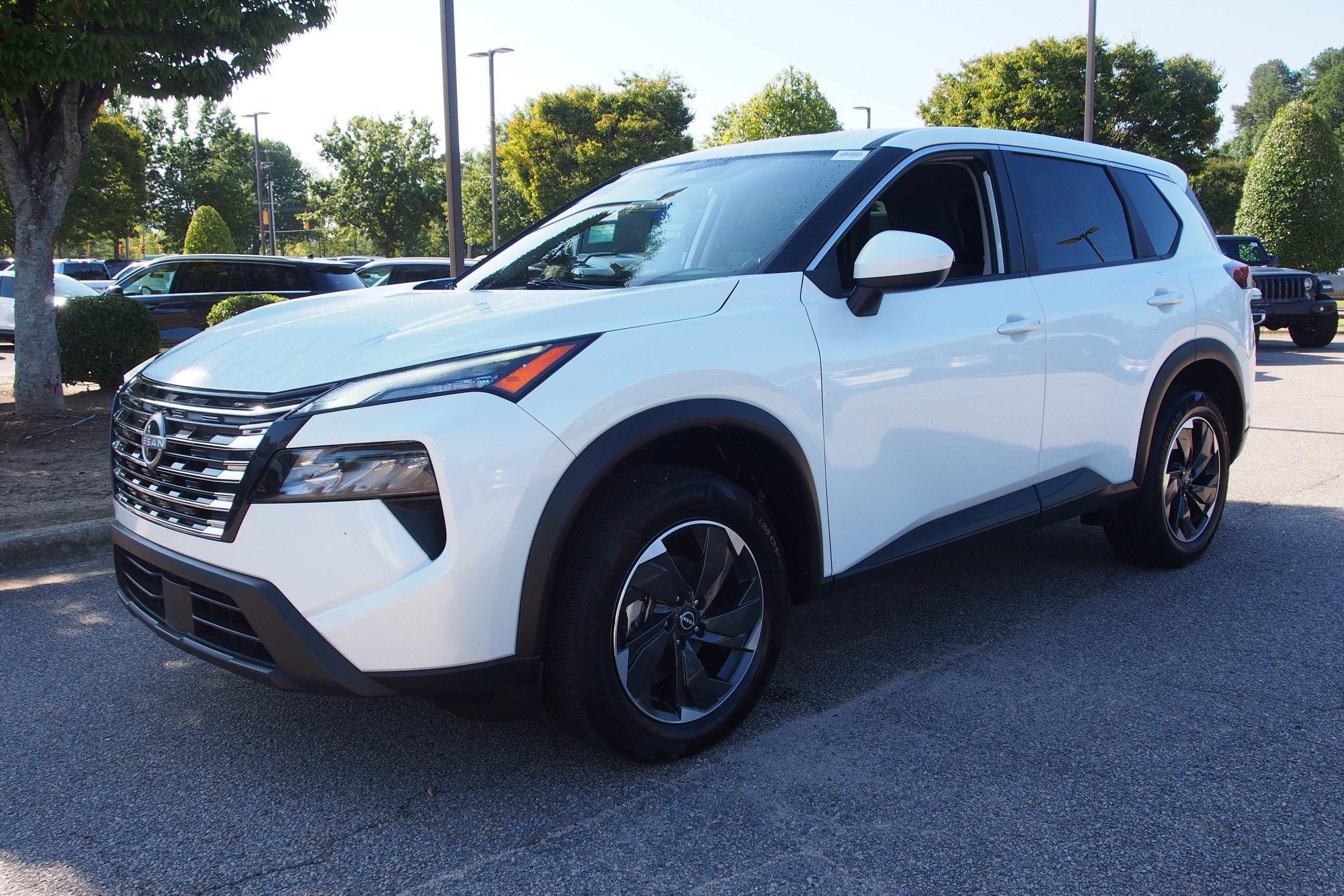2025 Nissan Rogue SV