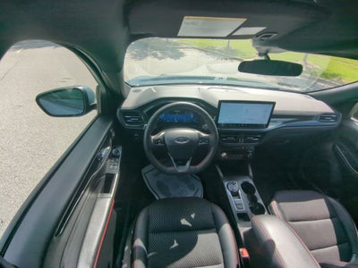 2024 Ford Escape ST-Line Select