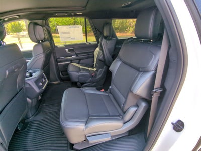 2026 Ford Expedition Max Platinum
