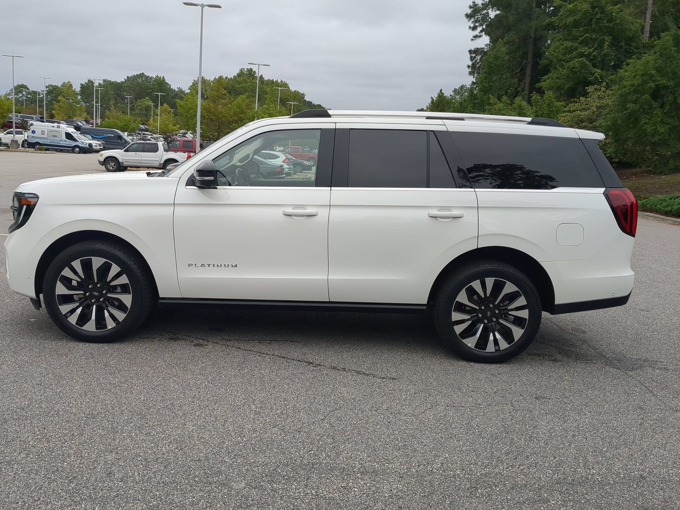 2025 Ford Expedition Platinum