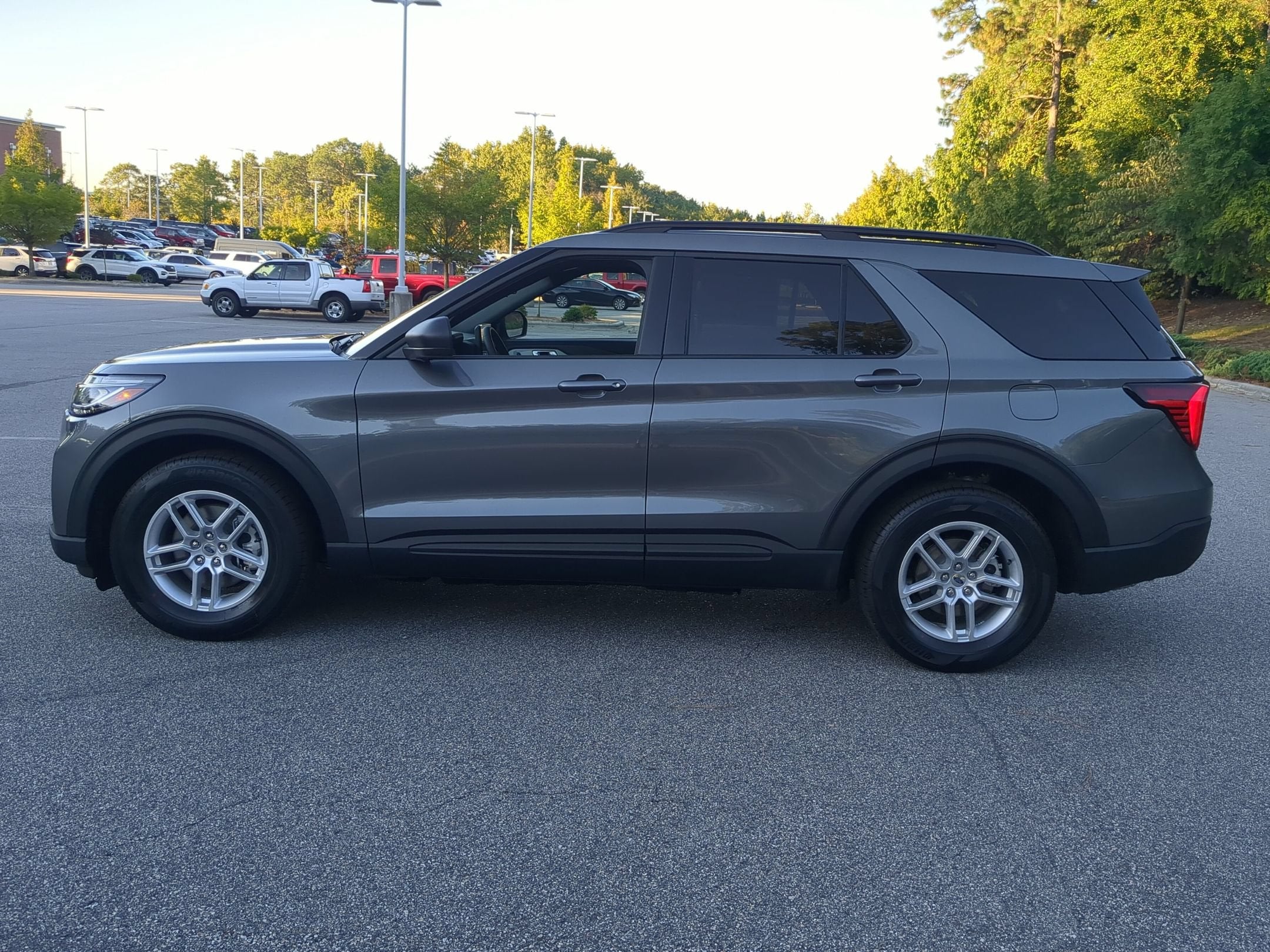 2027 Ford Explorer Active