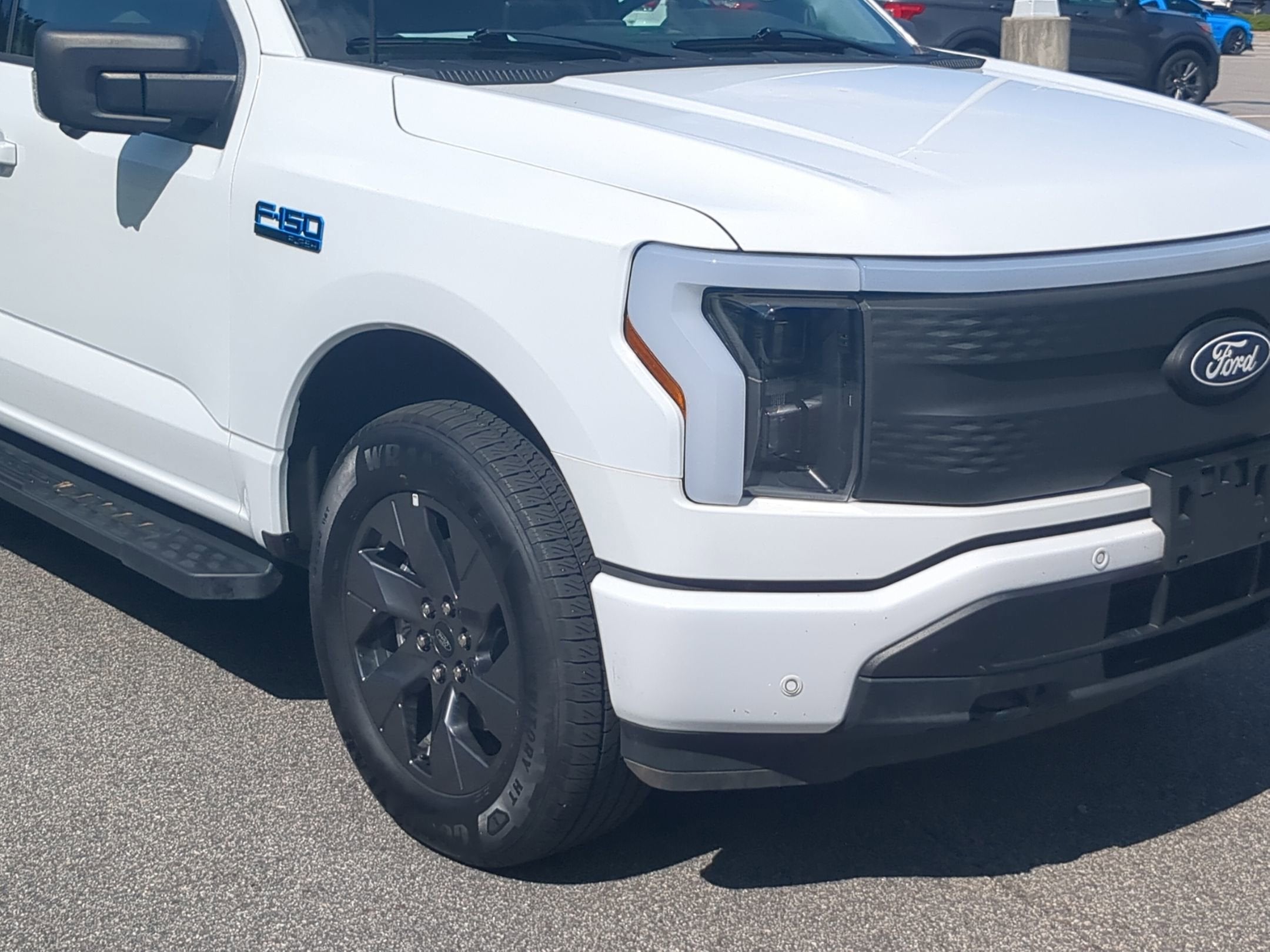 2024 Ford F-150 Lightning Flash