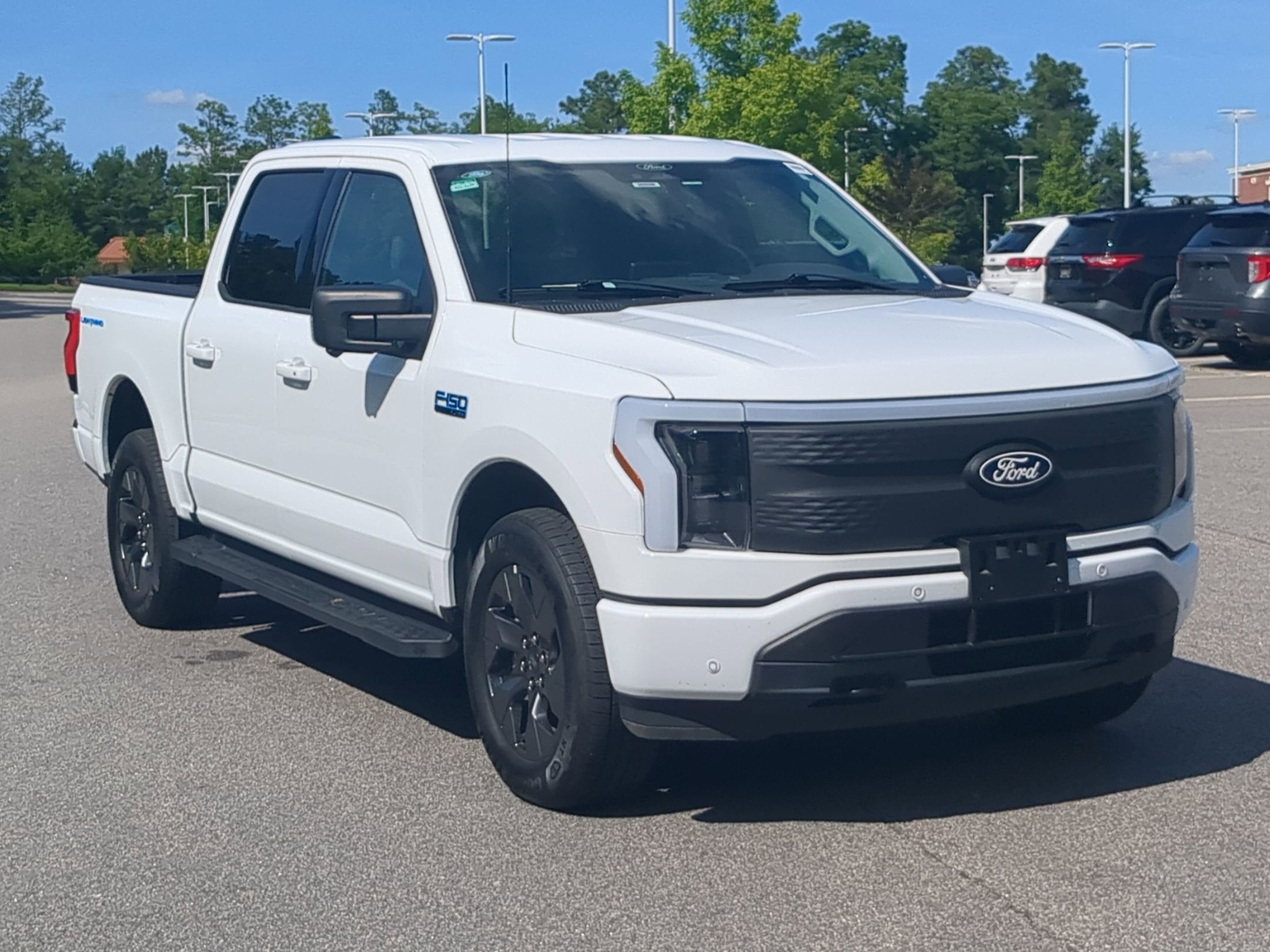 2024 Ford F-150 Lightning Flash