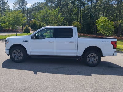 2024 Ford F-150 Lightning Flash
