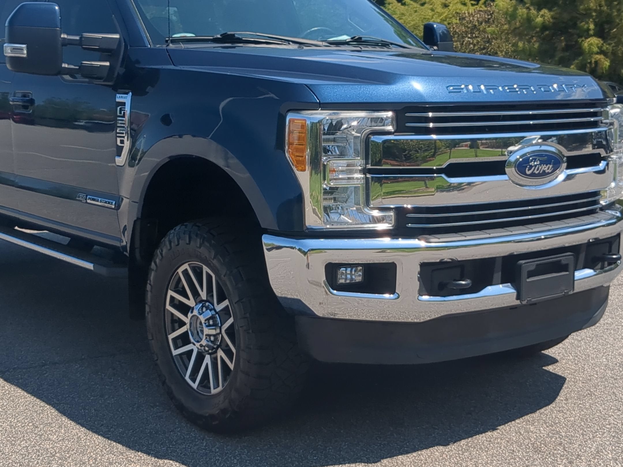 2017 Ford Super Duty F-250 SRW Lariat