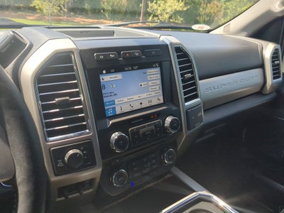 2017 Ford Super Duty F-250 SRW Lariat